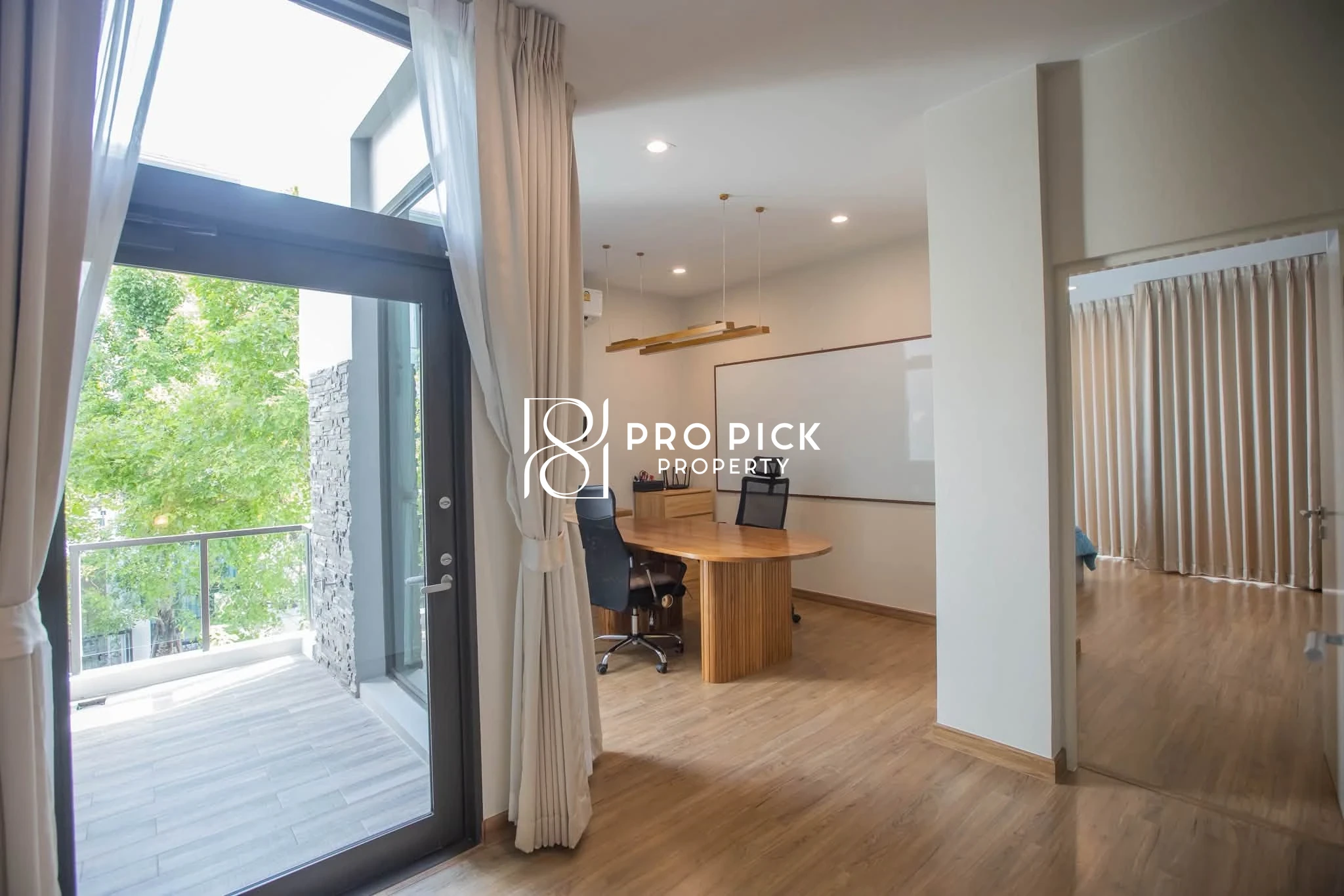 For Rent Town Home Ekkamai - Ramintra Sukhonthasawat Lat Phrao Bangkok PP-00458 photo 3