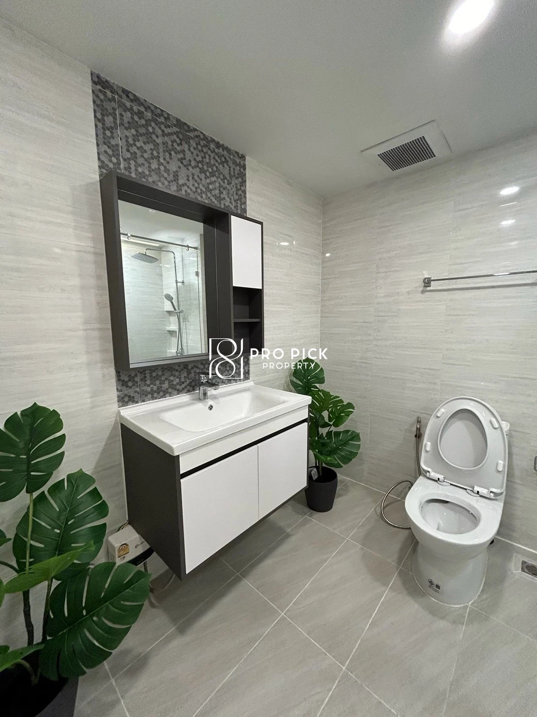 For Rent Condo Las Colinas 2 Beds 2 Baths BTS Asok Sukhumvit Watthana Bangkok PP-00465 photo 4