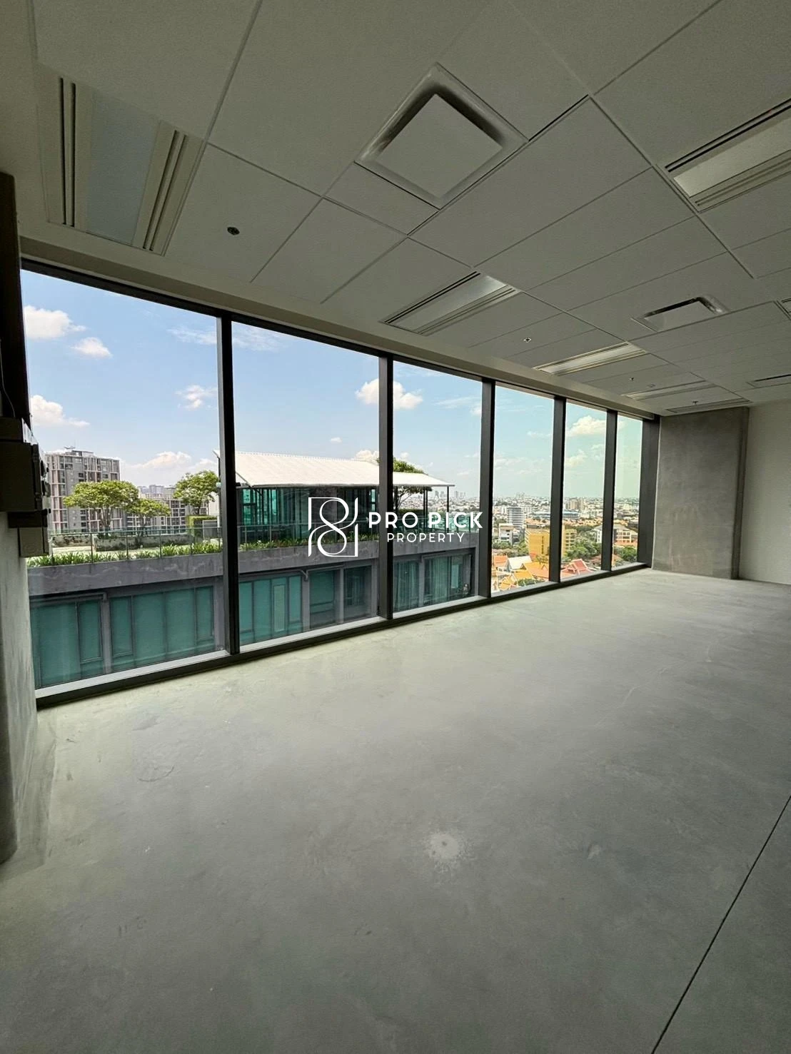 Shophouse in Watthana, 131,770 THB/mo photo 2
