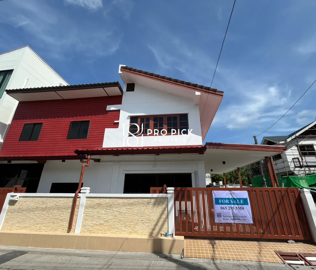 3 Bed Detached House in Phra Kanong, 6,690,000 THB