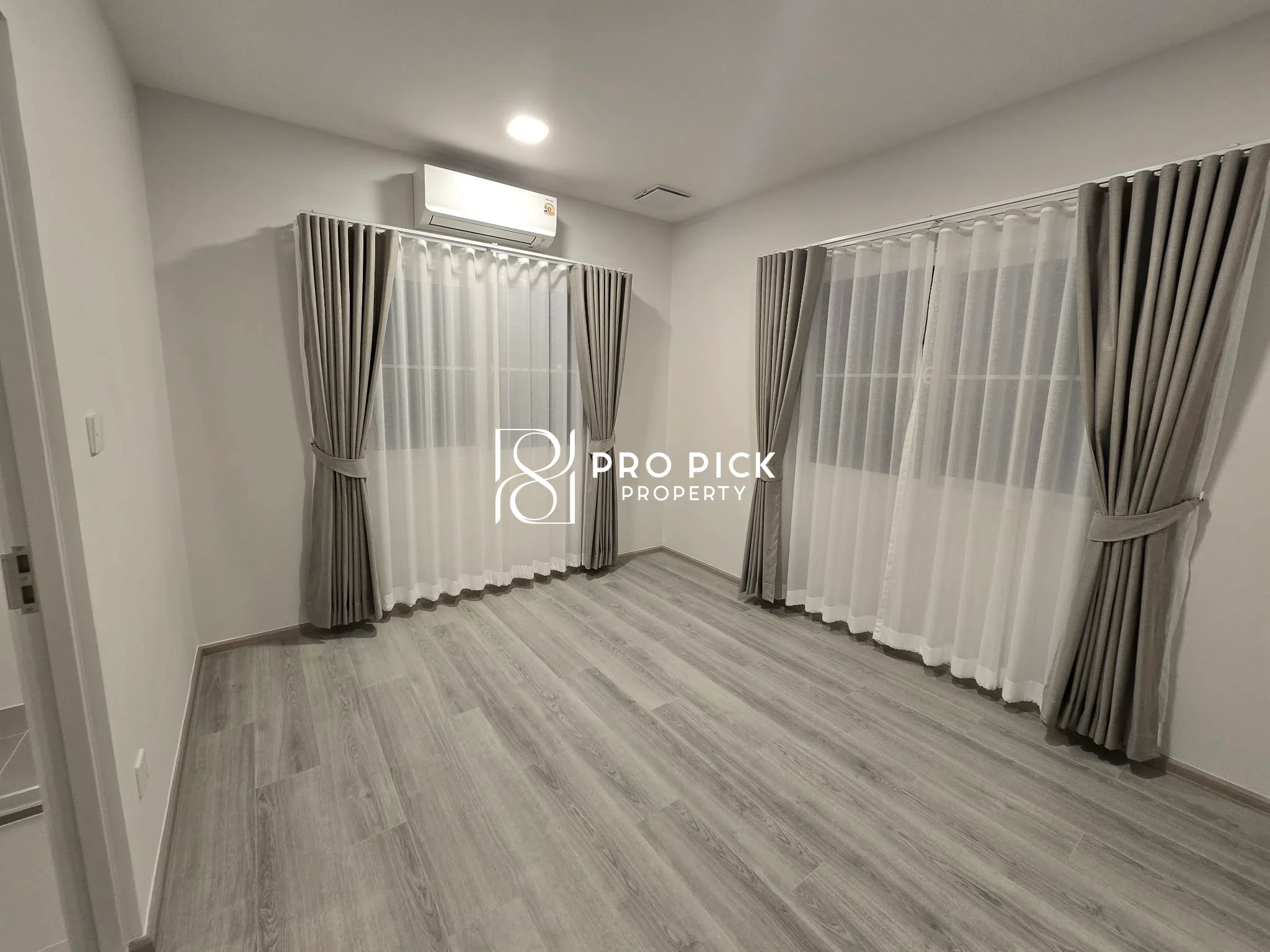 3 Bed Detached House in Bang Na, 75,000 THB/mo photo 3