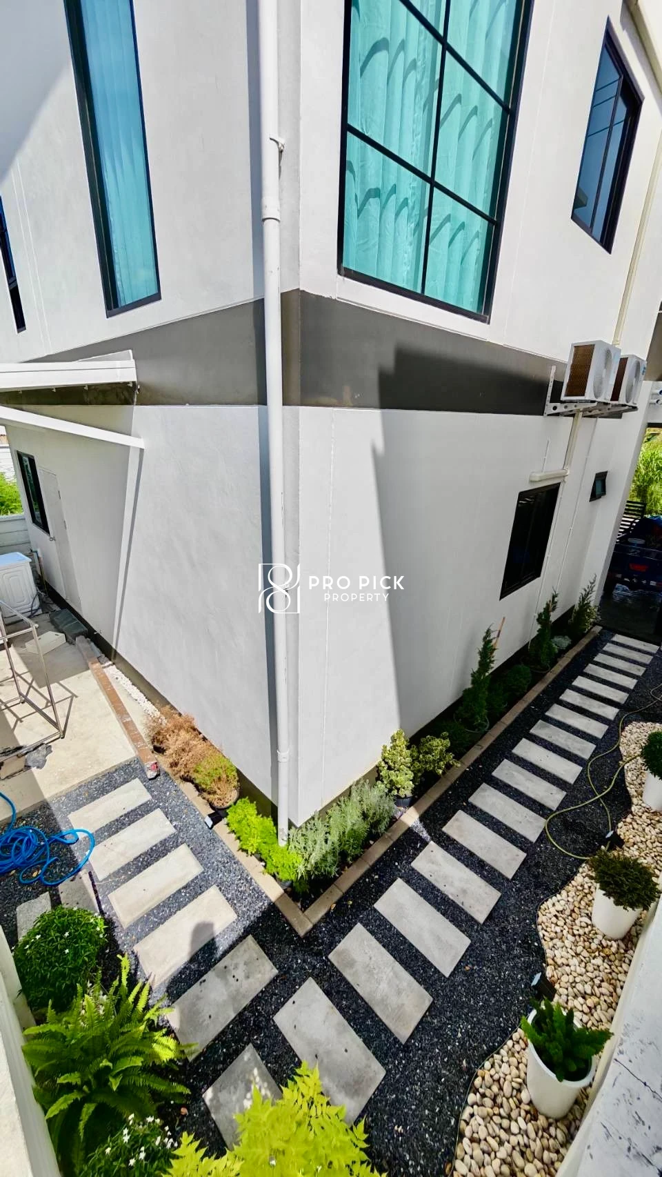 4 Bed Detached House in Bang Na, 50,000 THB/mo more photos