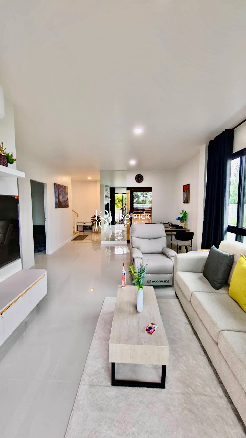 4 Bed Detached House in Bang Na, 50,000 THB/mo photo 3