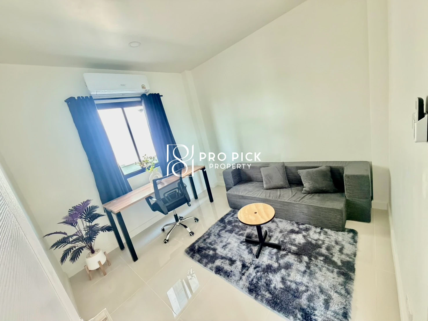 4 Bed Detached House in Bang Na, 50,000 THB/mo photo 4