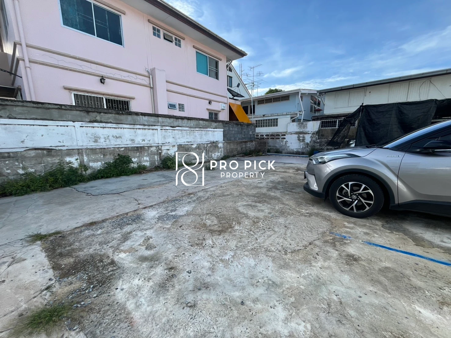 Standalone/Land in Phra Kanong, 4,120,000 THB photo 3