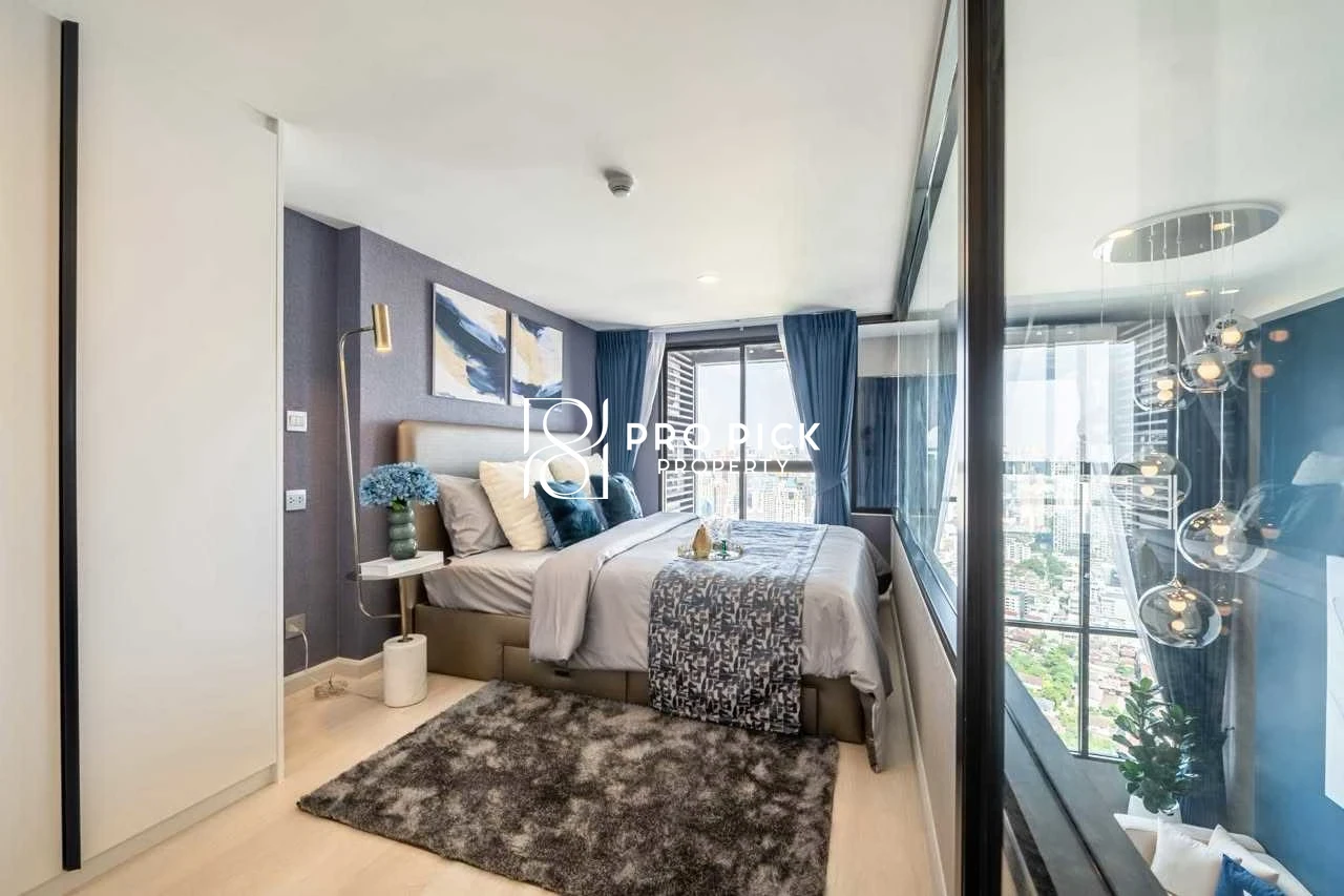 1 Bed Condominium in Sathon, 36,000 THB/mo more photos