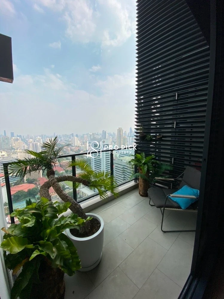 For Rent The Loft Asoke Condo 3 Bed 2 Bath BTS Asoke Sukhumvit Watthana Bangkok PP-00516 more photos