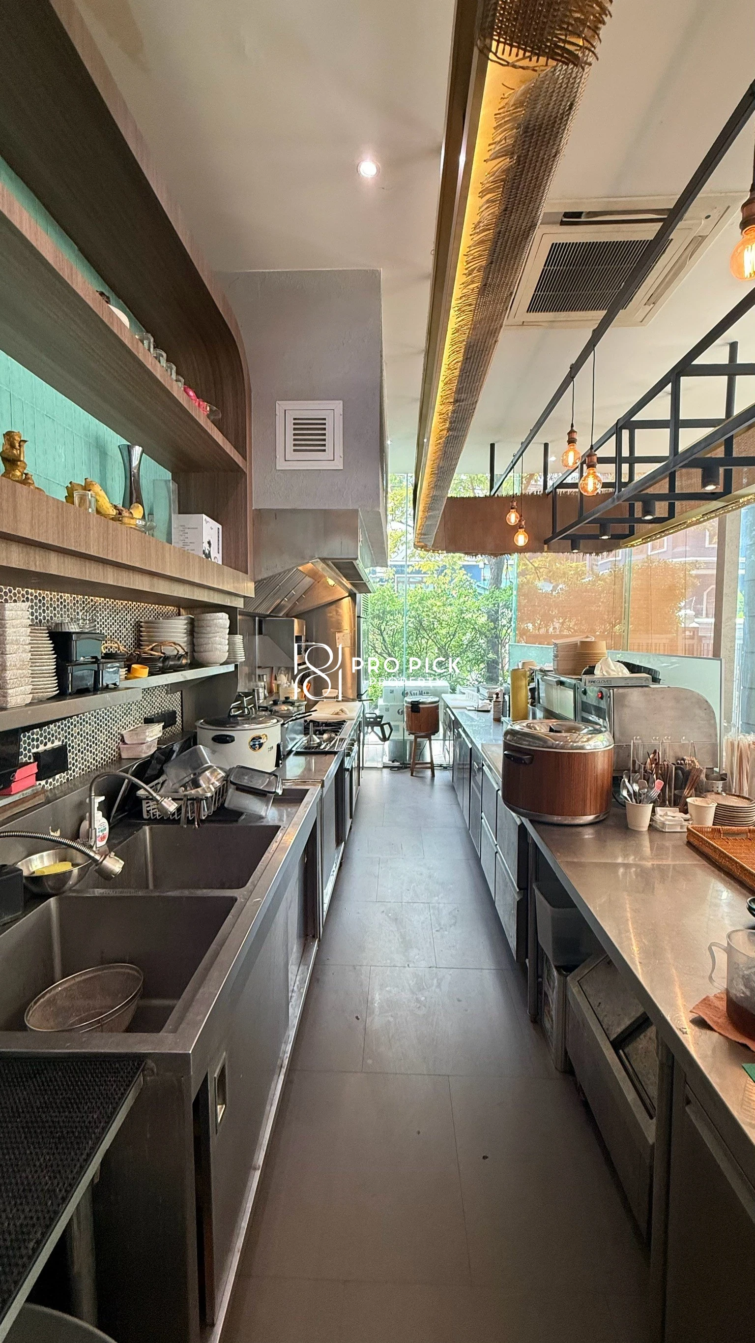 For Rent Retail Space 150 sq.m. BTS Phrom Phong Sukhumvit Watthana Bangkok PP-00527 photo 2
