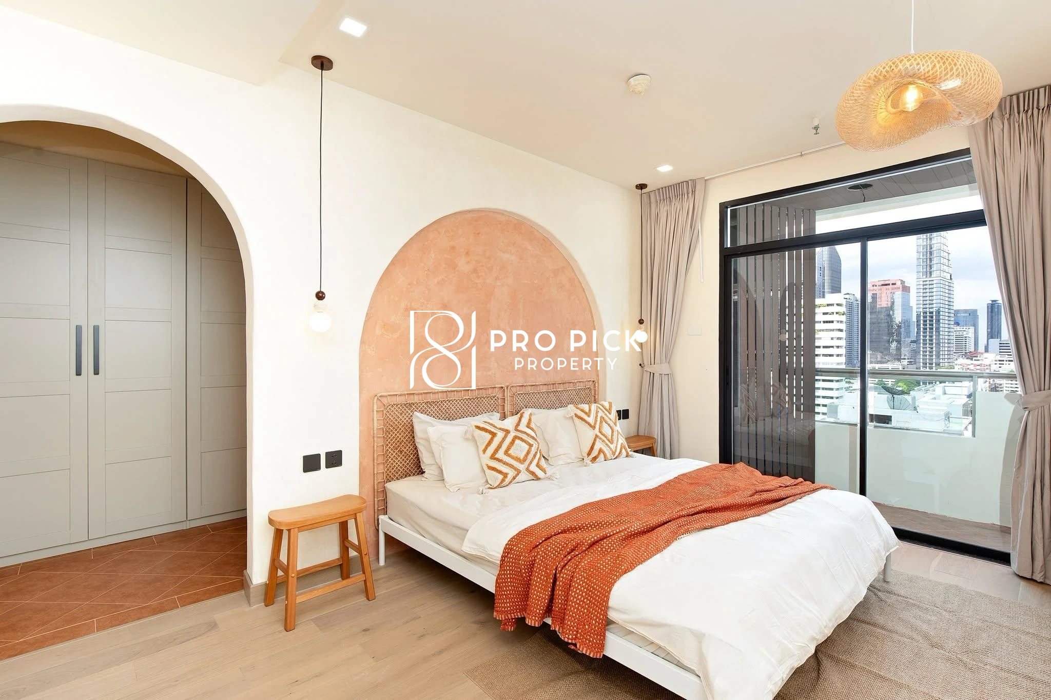 For Sale Condo Sukhumvit City Resort 2 Bed 2 Bath BTS Nana Sukhumvit Khlong Toei Nuea Watthana Bangkok PP-00532 photo 2