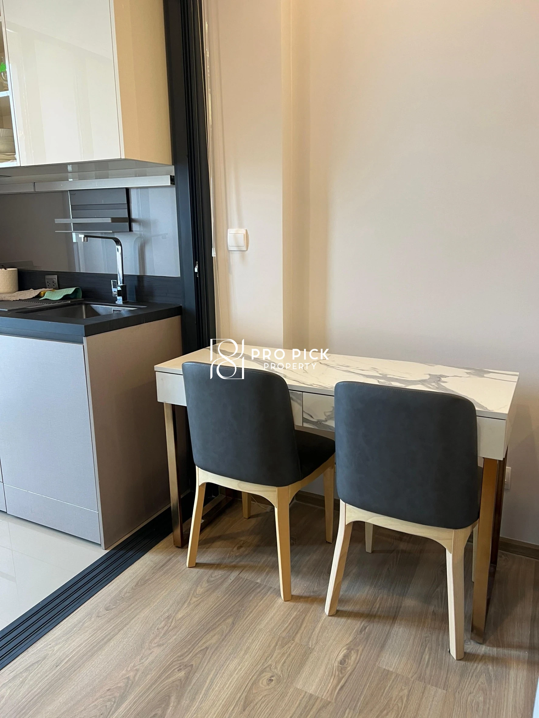 For Rent Condo Oka Haus 1 Bed 1 Bath BTS Thong Lo Khlong Toei Bangkok PP-00540 more photos