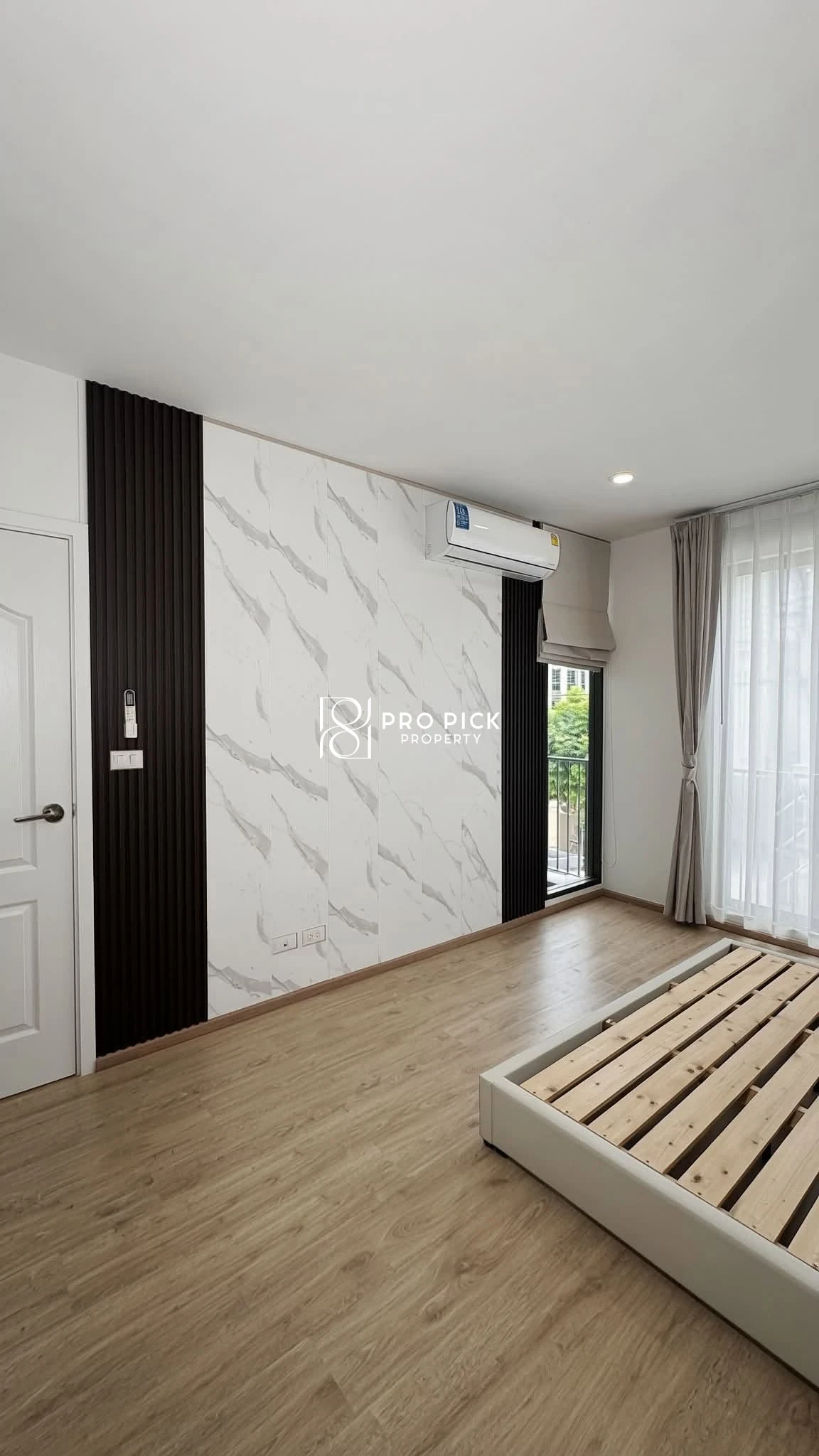 For Rent Townhome 3 Beds 3 Baths Sukhumvit 77 BTS Onnut Sukhumvit Bangkok PP-00544 photo 2