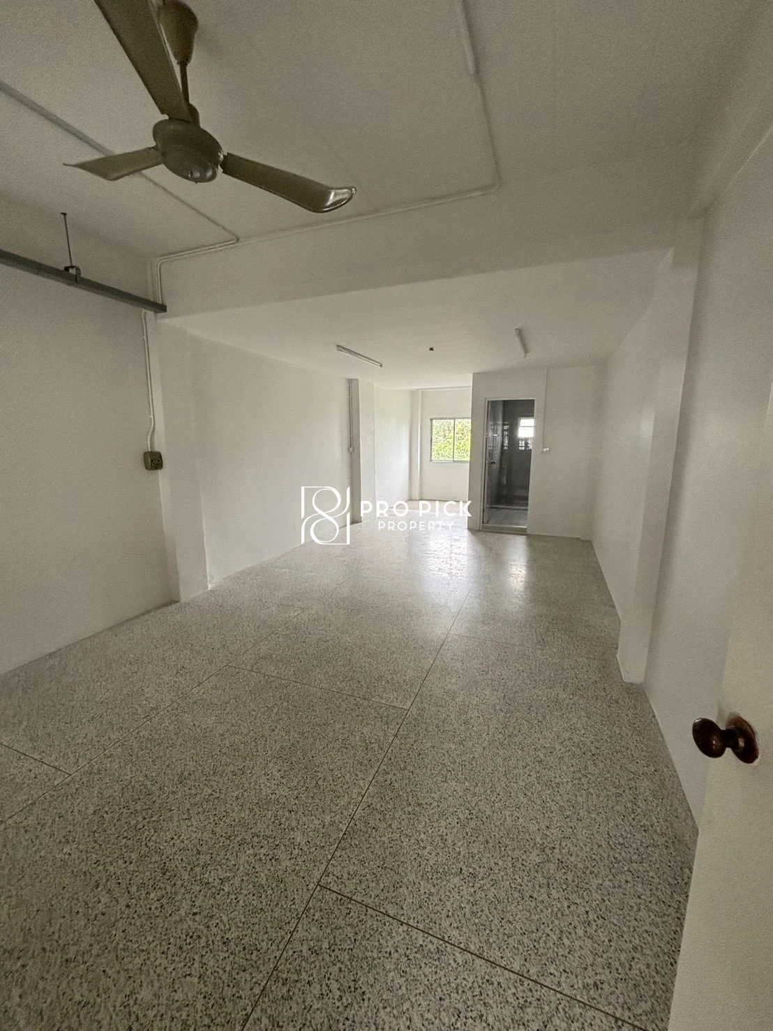 For Rent Shophouse 360 Sq.m BTS Phra Khanong Sukhumvit Khlong Toei Bangkok PP-00546 photo 4