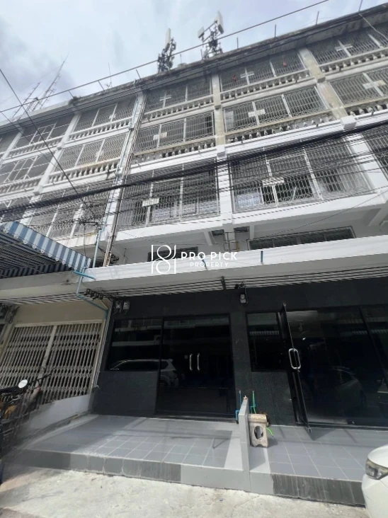 For Rent Shophouse 360 Sq.m BTS Phra Khanong Sukhumvit Khlong