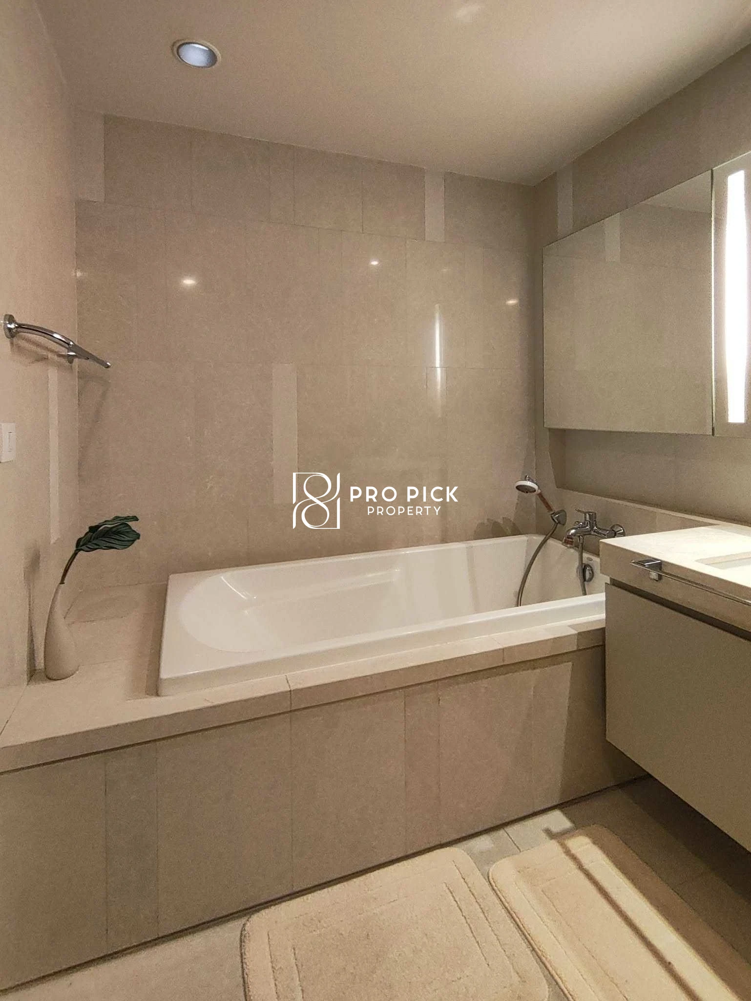 For Rent Condo Quattro by Sansiri 1 Bed 1 Bath BTS Thong Lo Khlong Toei Nuea Watthana Bangkok PP-00550 photo 4