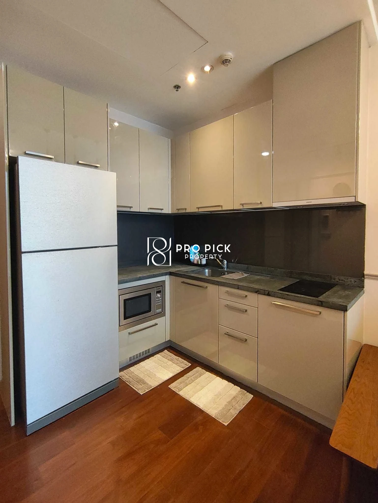 For Rent Condo Quattro by Sansiri 1 Bed 1 Bath BTS Thong Lo Khlong Toei Nuea Watthana Bangkok PP-00550 more photos
