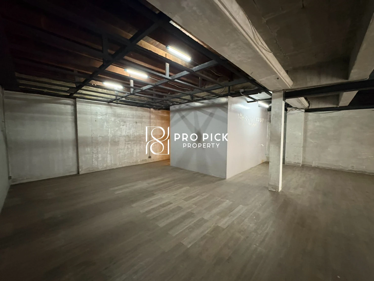 For Rent Retail Space 100 sq.m. BTS Thong Lo Sukhumvit Watthana Bangkok PP-00568 more photos