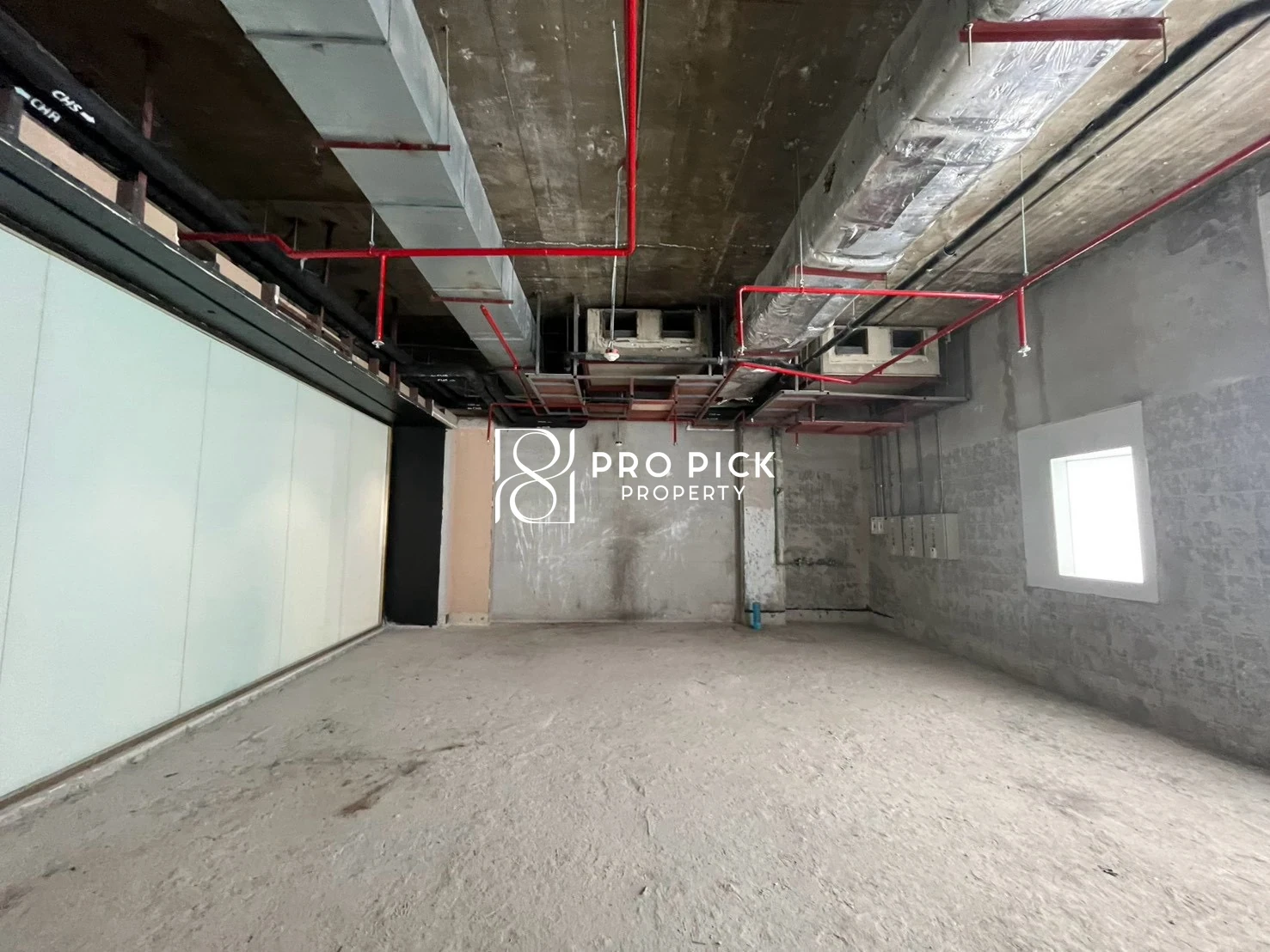 For Rent Retail Space 149.13 Sq.m. BTS Chidlom Ploen Chit