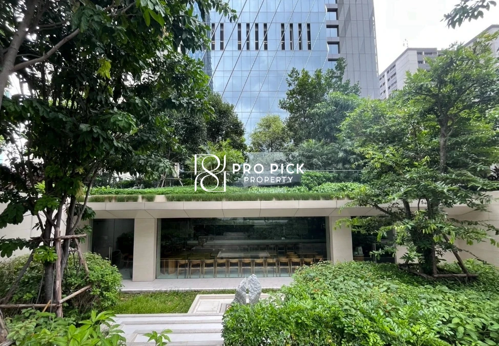For Rent Retail Space 209 Sqm. BTS Ploen Chit Lumpini