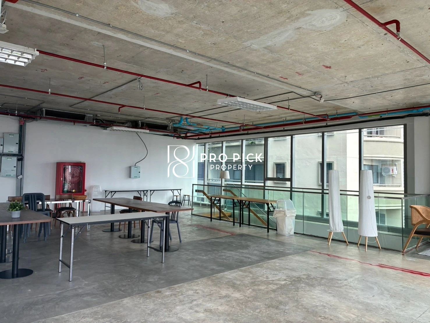 For Rent Retail Space 183 Sqm. BTS Asok Sukhumvit Watthana Bangkok PP-00588 photo 3