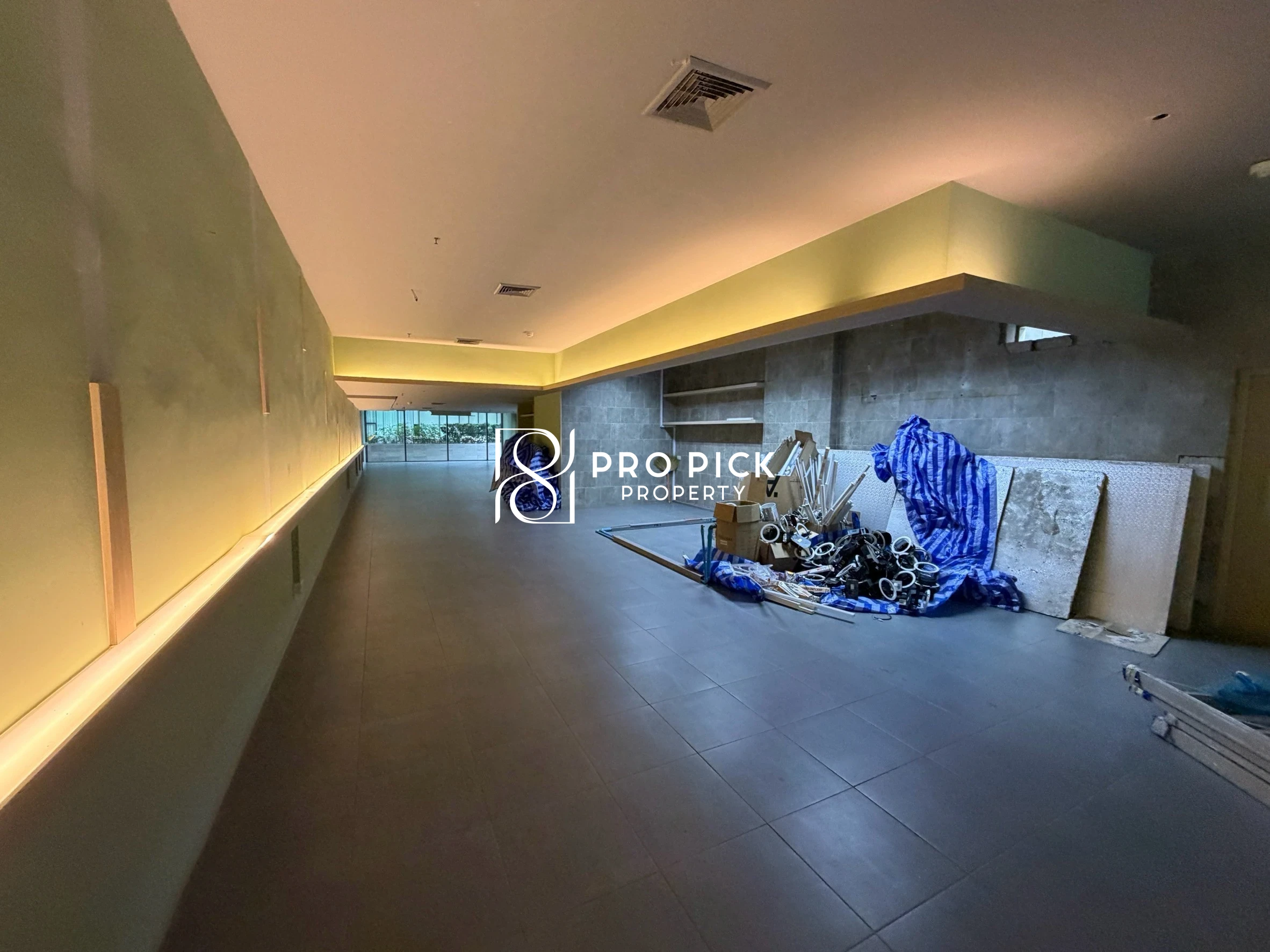 For Rent Retail Space 207 Sq.m. BTS Phrom Phong Sukhumvit Watthana Bangkok PP-00590 photo 3