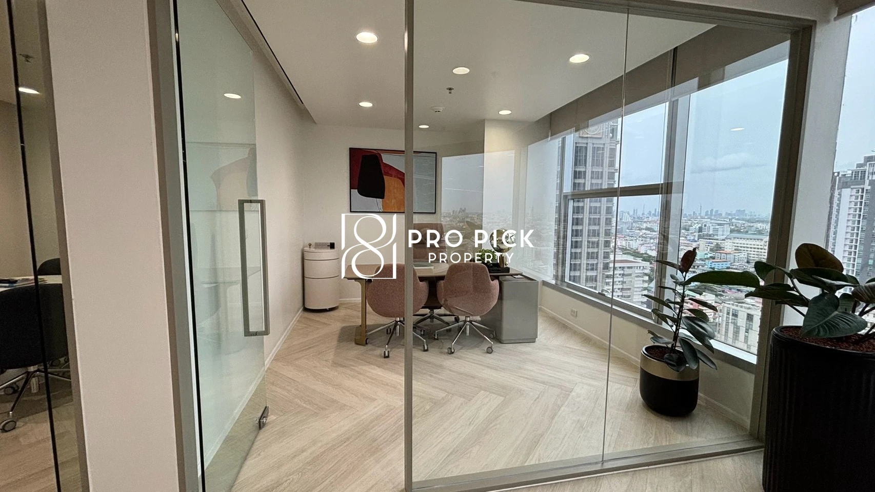 For Rent Office Space 92.27 Sqm. BTS Chong Nonsi Yan Nawa Sathon Bangkok PP-00591 more photos