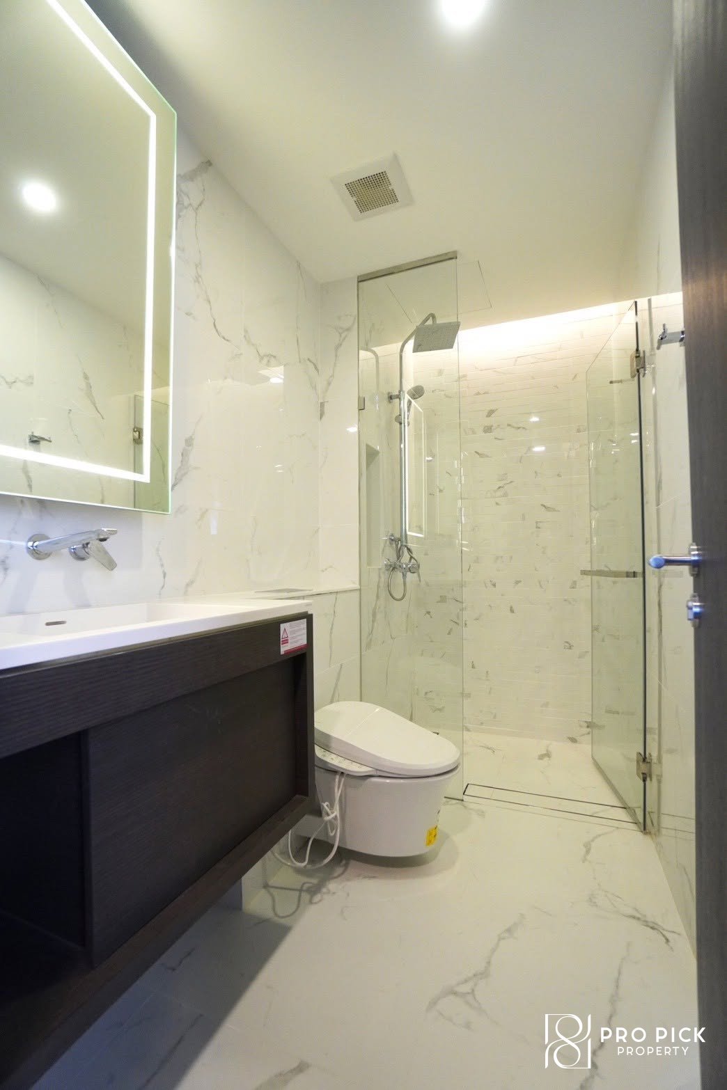For Rent Condo Siamese Exclusive Queens 2 Bed 2 Bath MRT Queen Sirikit National Convention Centre Khlong Toei PP-00257 photo 4