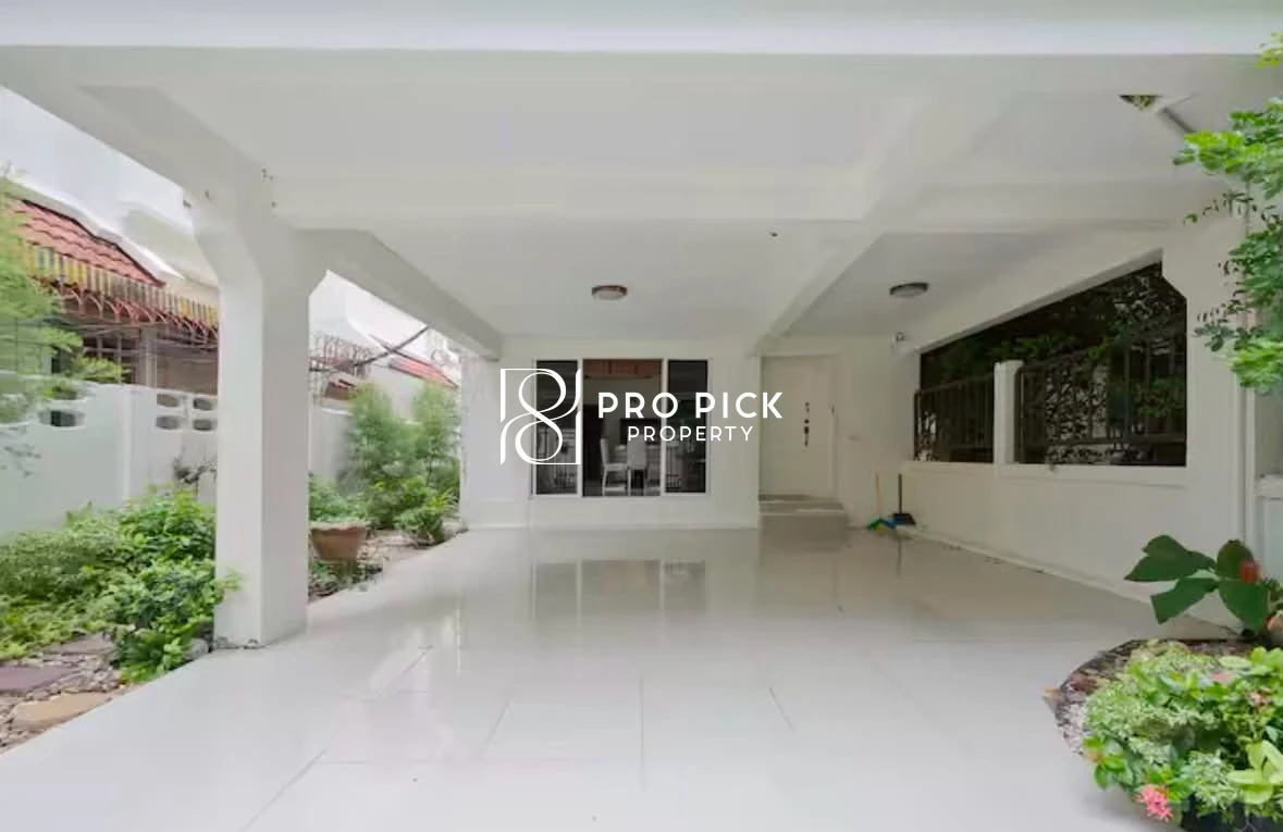 For Rent Townhouse 40 Sqw. BTS Phrom Phong Sukhumvit Watthana Bangkok PP-00616 photo 2