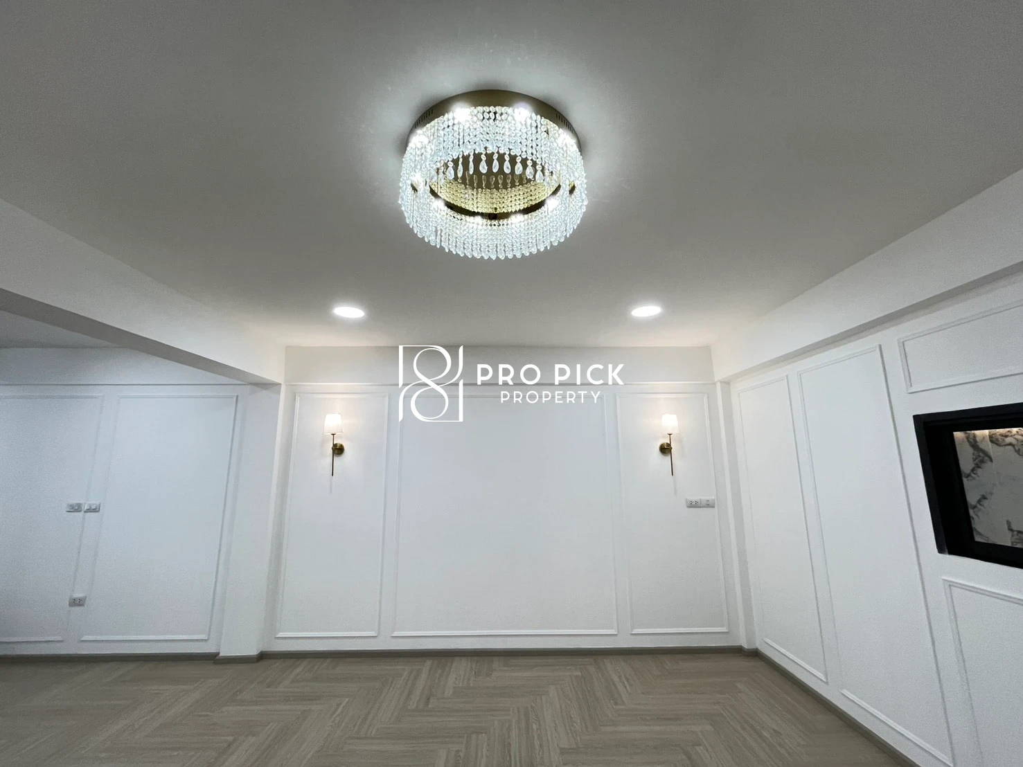For Sale Townhouse Sukhumvit BTS Bang Chak Sukhumvit Phra Khanong Bangkok PP-00617 photo 2