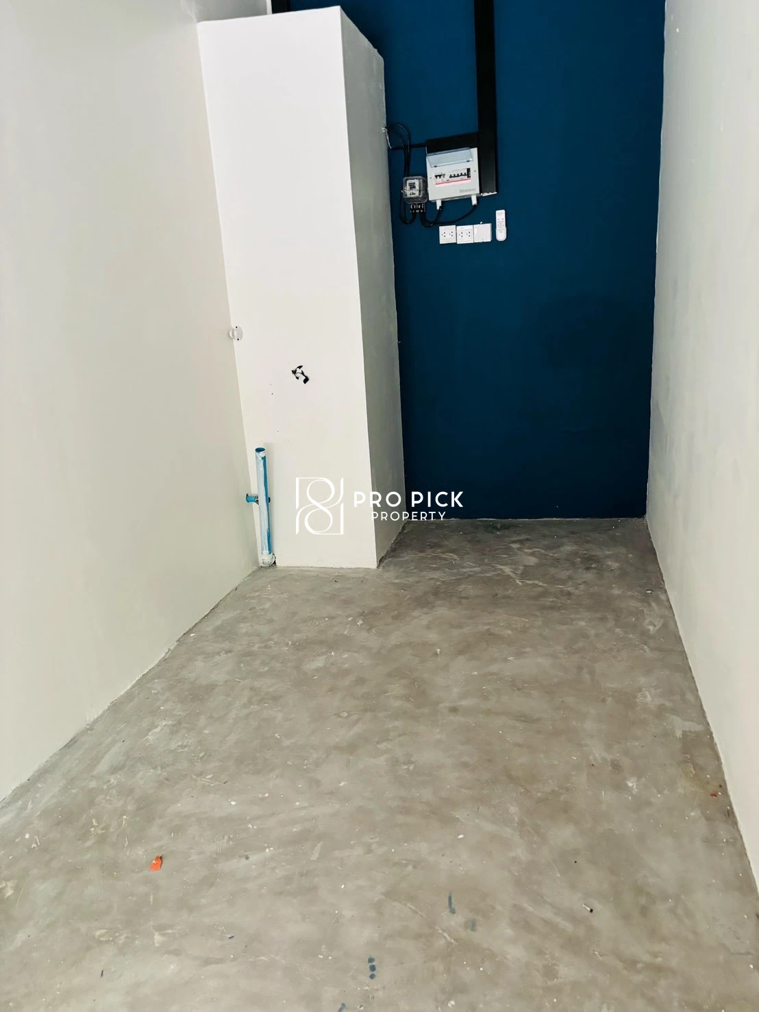 For Rent Retail Space 16 sq.m. BTS Phra Khanong Ekkamai Sukhumvit Khlong Toei Bangkok PP-00618 photo 3