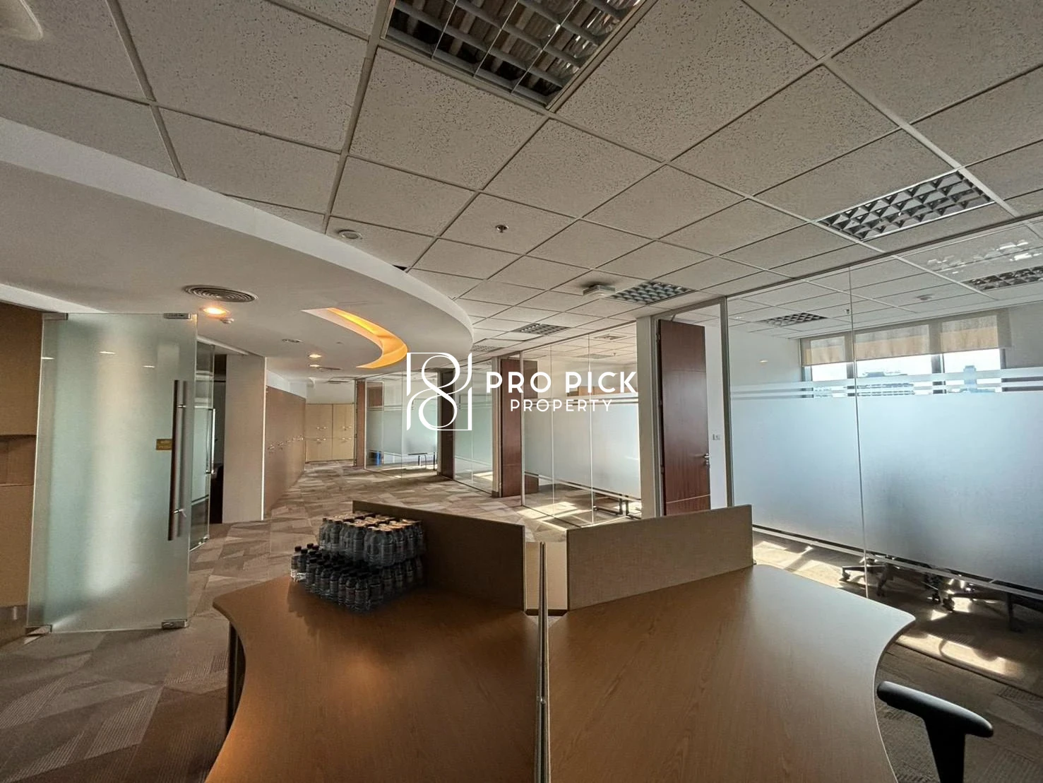 For Rent Offce 375.95 Sq.m BTS Asok Sukhumvit Khlong Toei