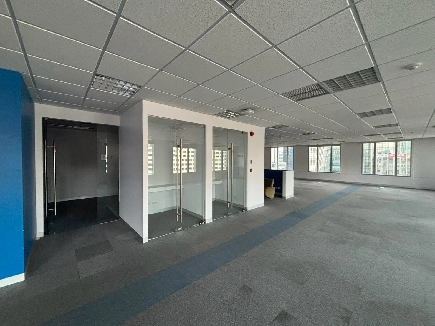 For Rent Office 492.64 Sq.m. BTS Asok Sukhumvit Khlong Toei Bangkok PP-00625 photo 4