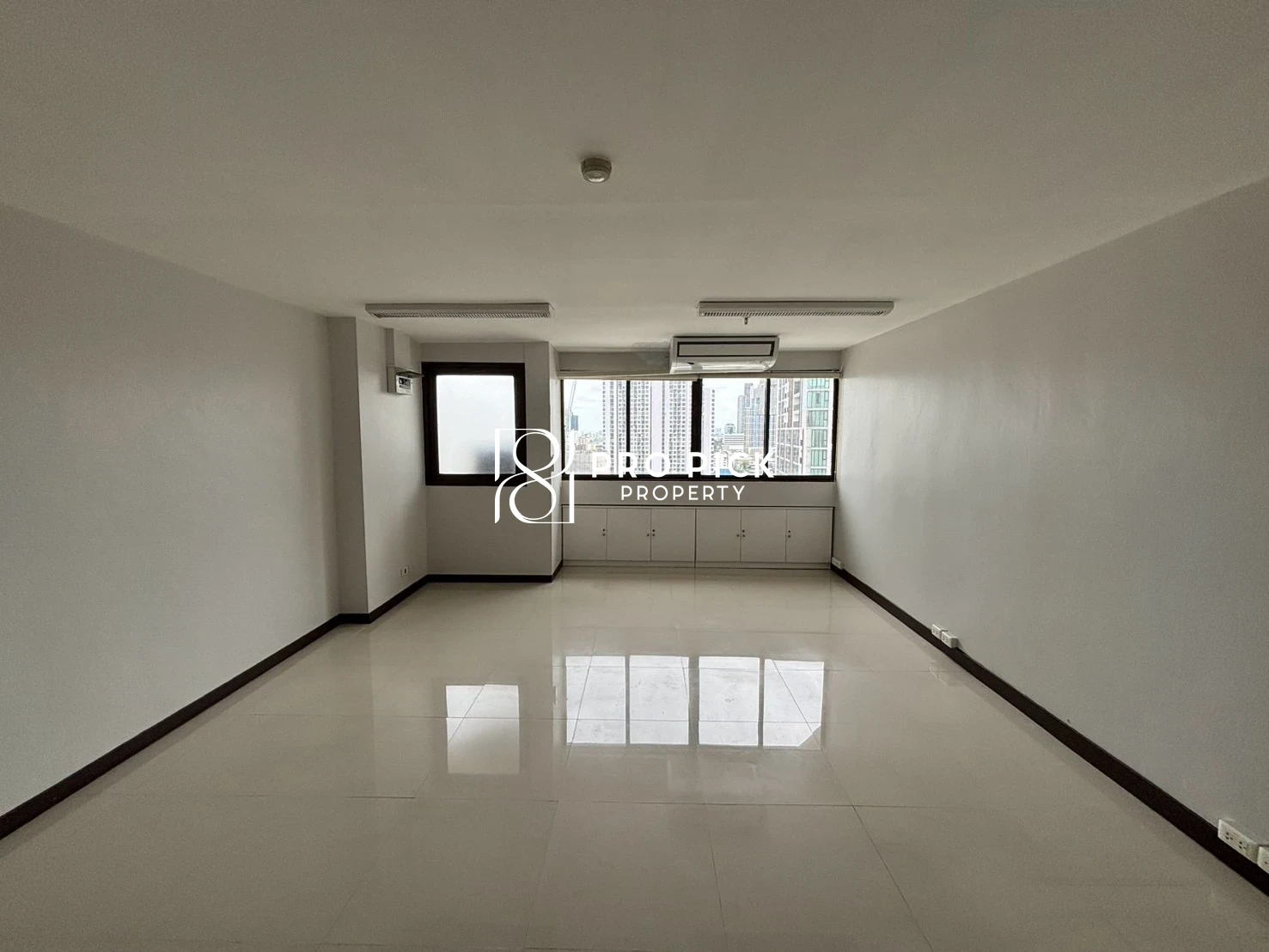 For Rent Office 30.03 Sqm. BTS Ekkamai Sukhumvit Watthana Bangkok PP-00653 photo 3