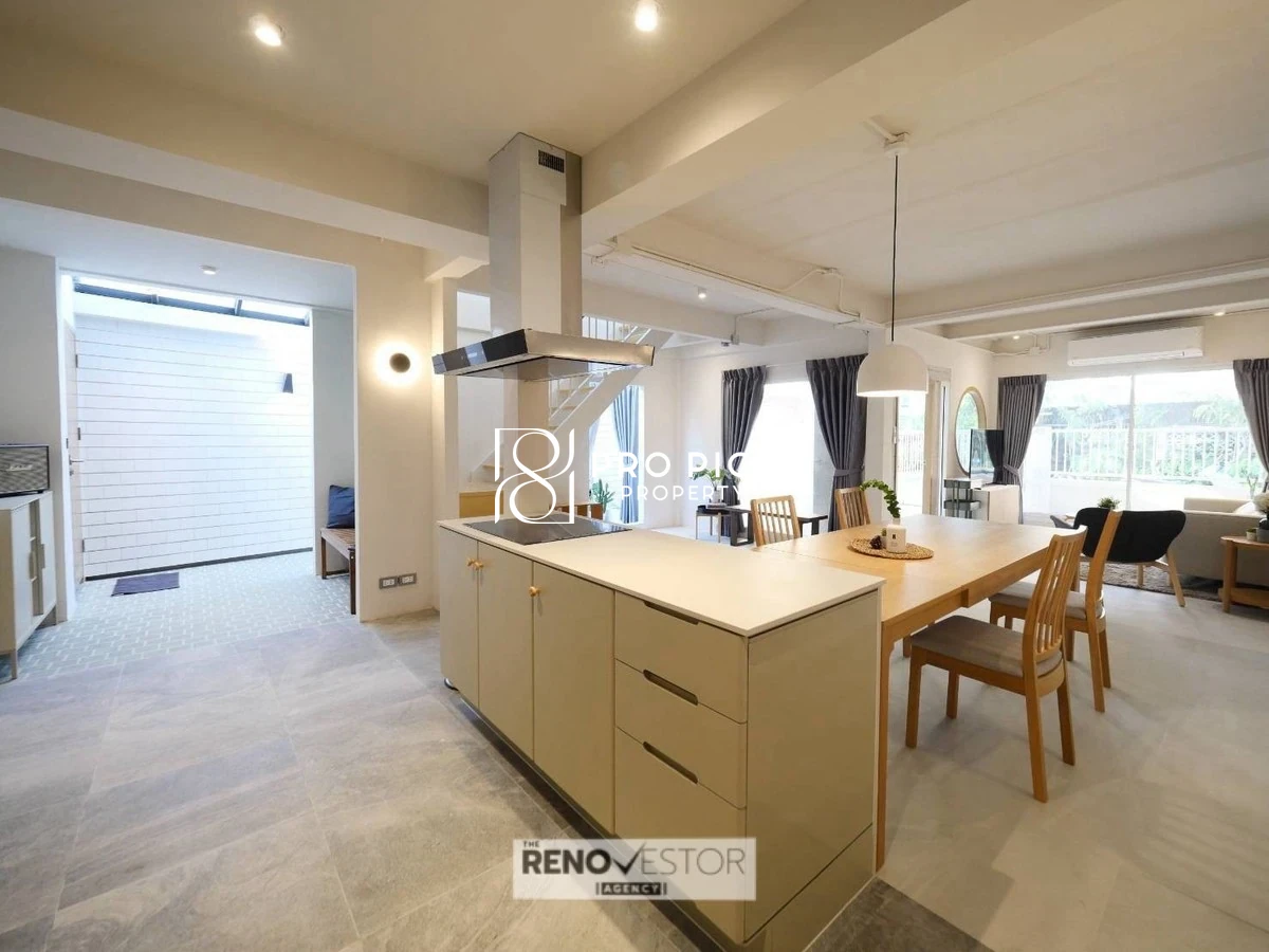 For Sale/Rent Townhouse BTS Phra Khanong Sukhumvit Phetchaburi Watthana Bangkok PP-00655 more photos
