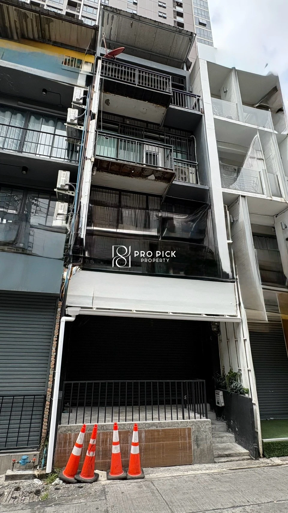 For Sale Shophouse 4-storey near BTS Phra khanong Sukhumvit