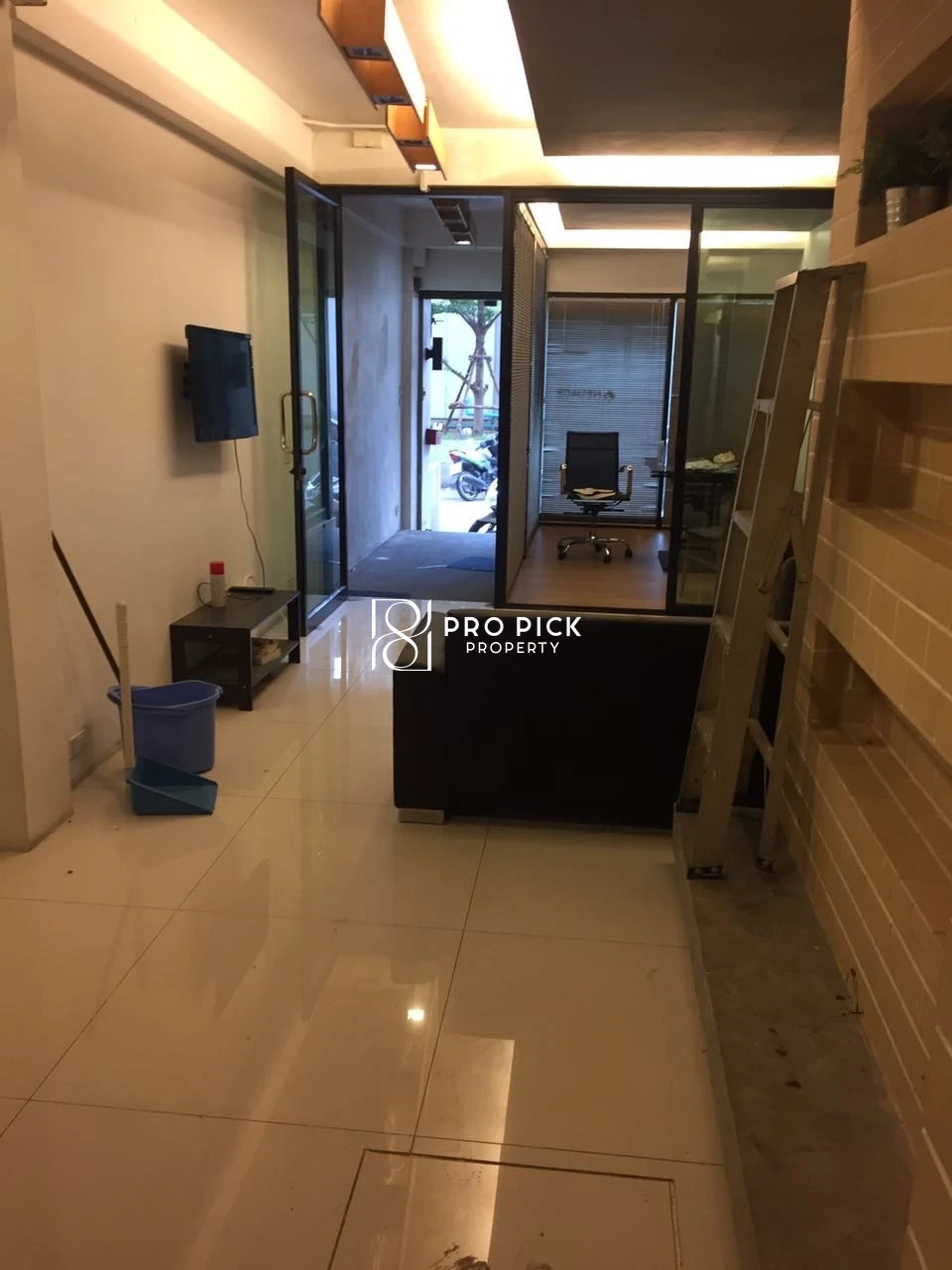 For Sale Shophouse 4-storey near BTS Phra khanong Sukhumvit Watthana Ref: PP-00657 more photos