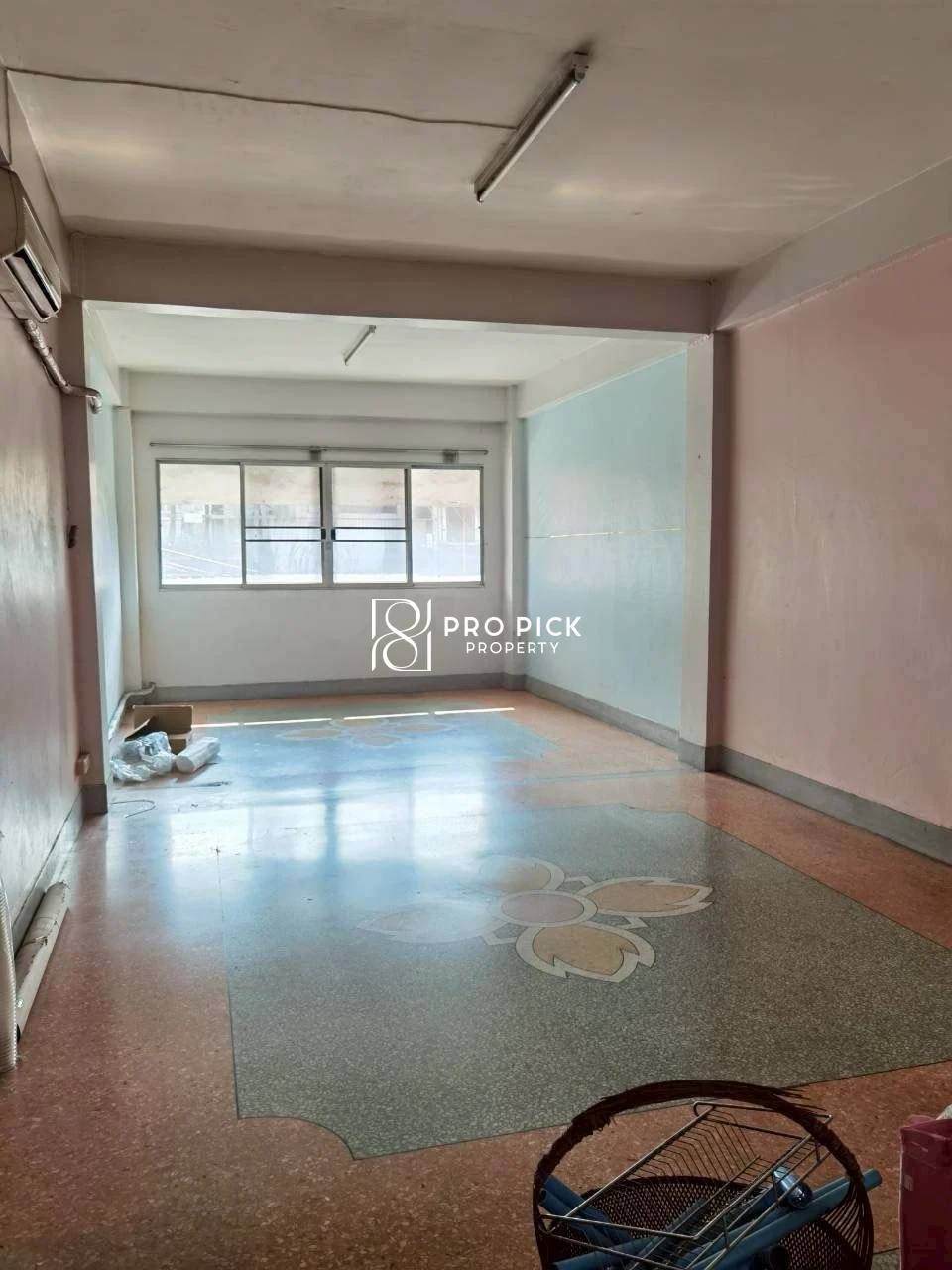 For Sale Shophouse 6-storey 28 sq.wa BTS Phrakhanong Sukhumvit Wathana Bangkok PP-00671 more photos