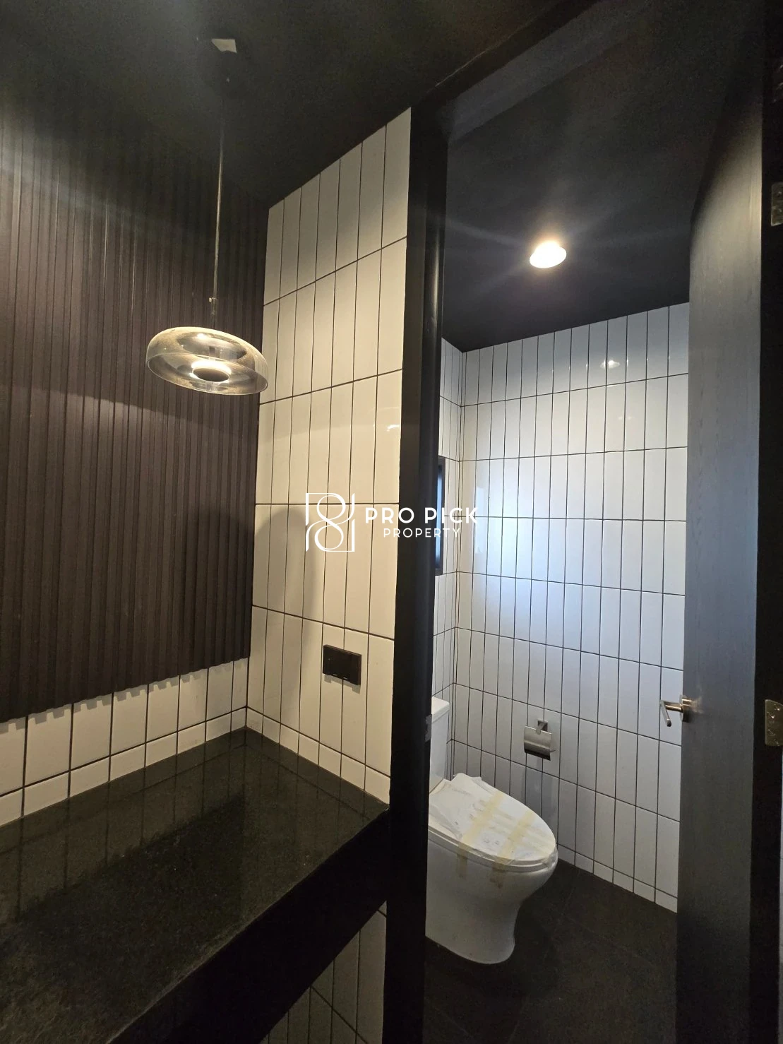 For Rent Retail 240 Sqm. BTS Punnawithi Sukhumvit Phra Khanong Bangkok PP-00673 more photos