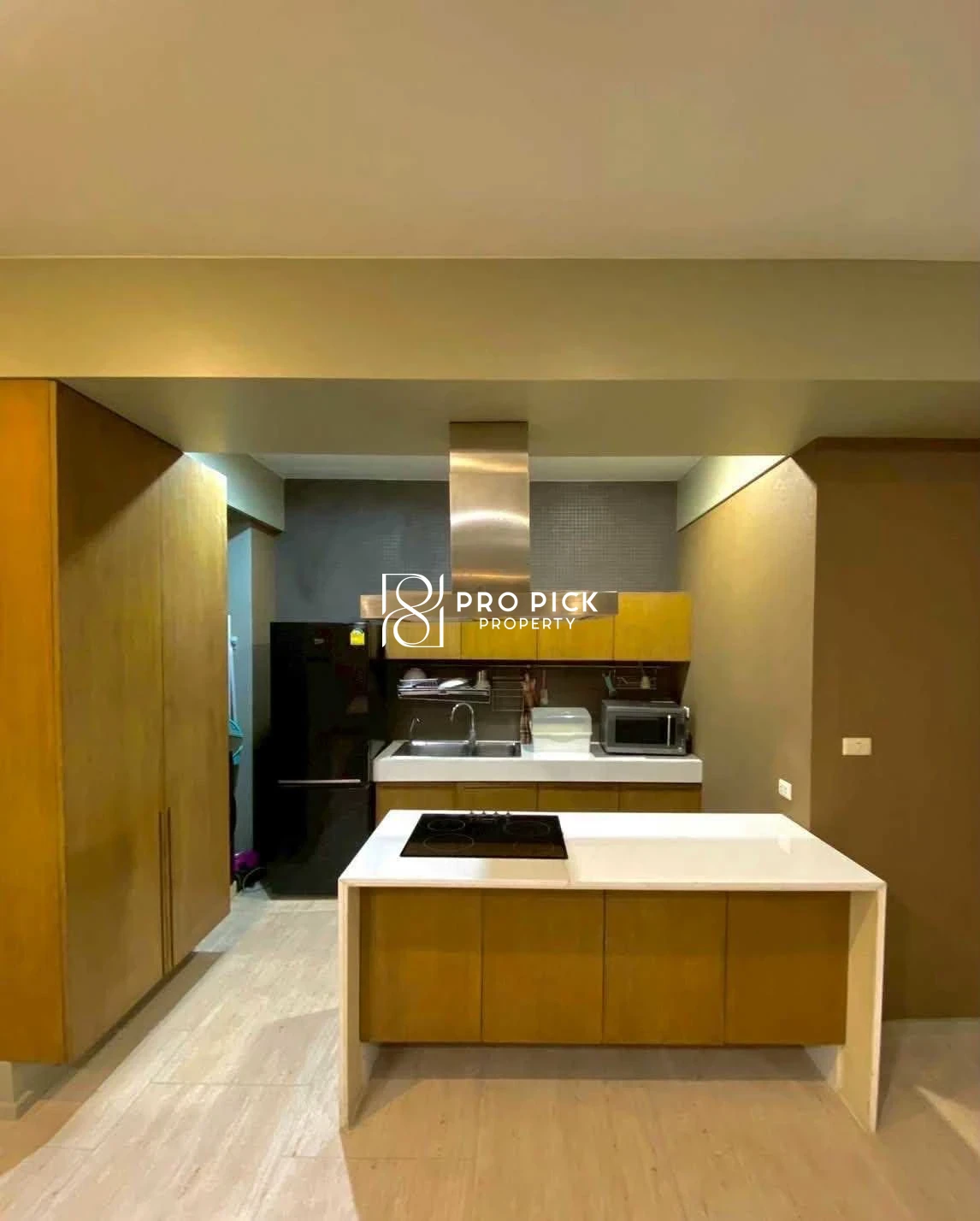 For Rent Condo City Smart Sukhumvit 18 3 Bed 3 Bath BTS Asoke Sukhumvit Rd Khlong Toei Bangkok PP-00676 more photos
