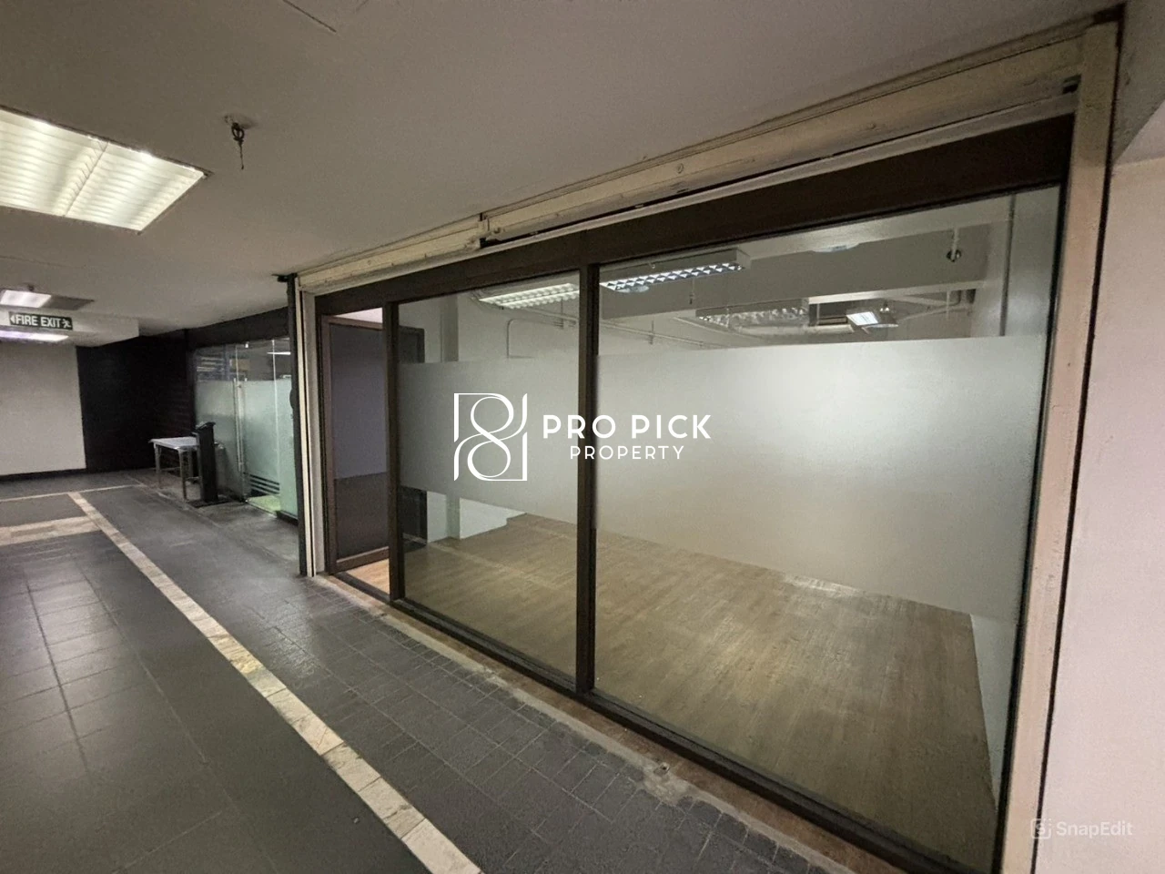 For Rent Office 47.45 Sq.m. Near BTS Ekkamai Sukhumvit Watthana Bangkok PP-00677 photo 3