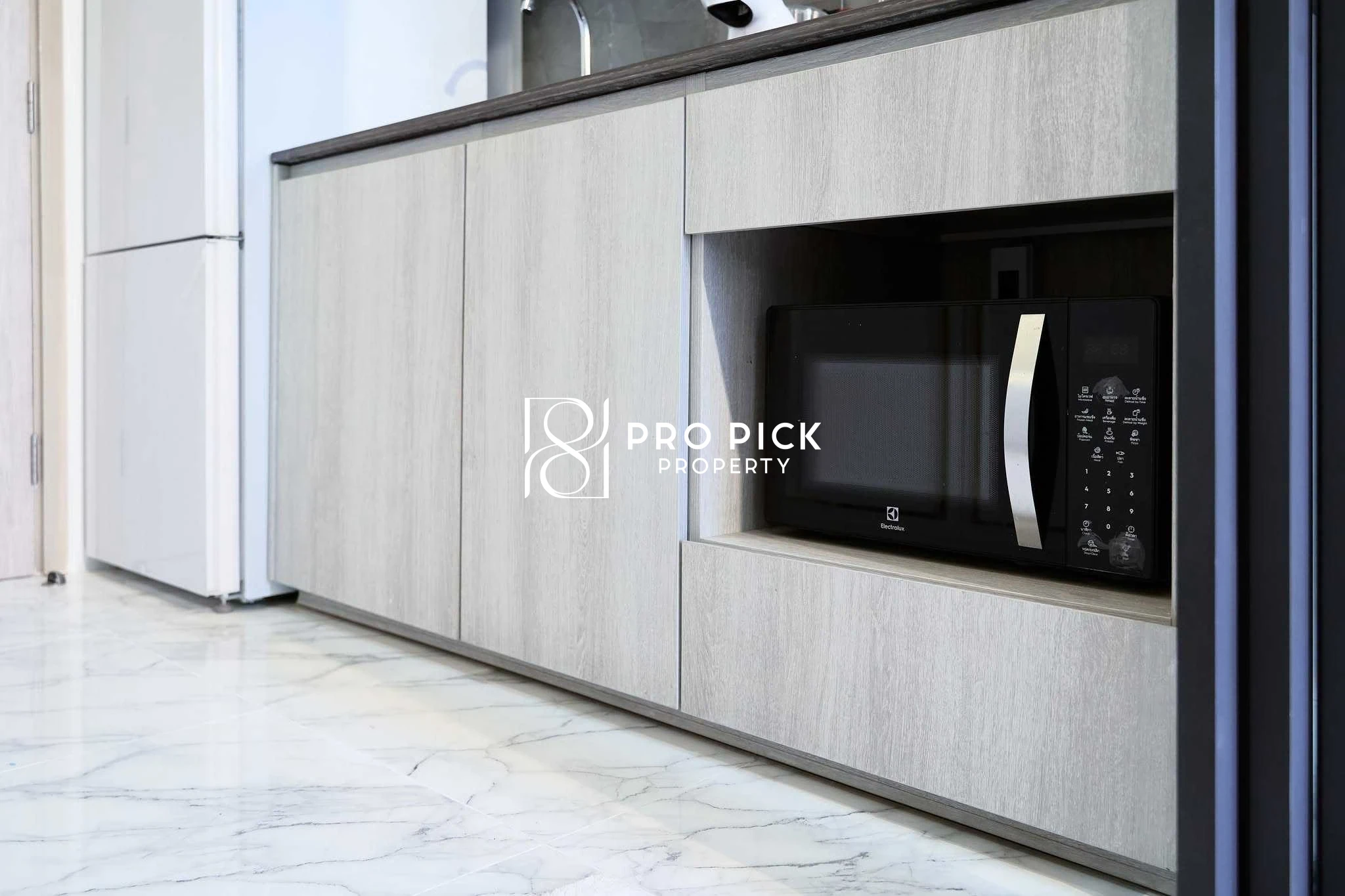 For Rent Condo The Tree Pattanakarn-Ekkamai 1 Bed 1 Bath BTS Phra Khanong Sukhumvit Watthana Bangkok PP-00679 more photos