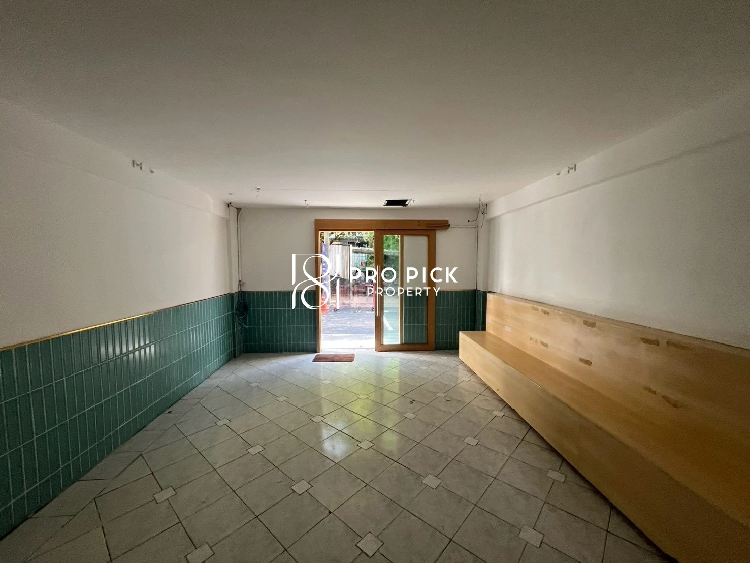 For Rent Shophouse 300 Sq.m. BTS Thonglor Sukhumvit Watthana Bangkok PP-00680 more photos
