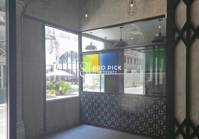 For Rent Retail 247 sq.m. BTS Phrom Phong Sukhumvit Watthana Bangkok PP-00701 photo 3