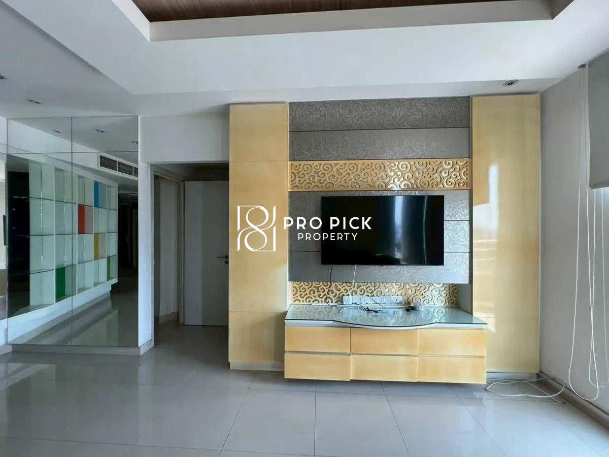 For Sale/Rent Condo Watermark Chao Phraya 4 beds 2 baths BTS Krung Thon Buri Khlong San Bangkok  PP-00708 photo 3