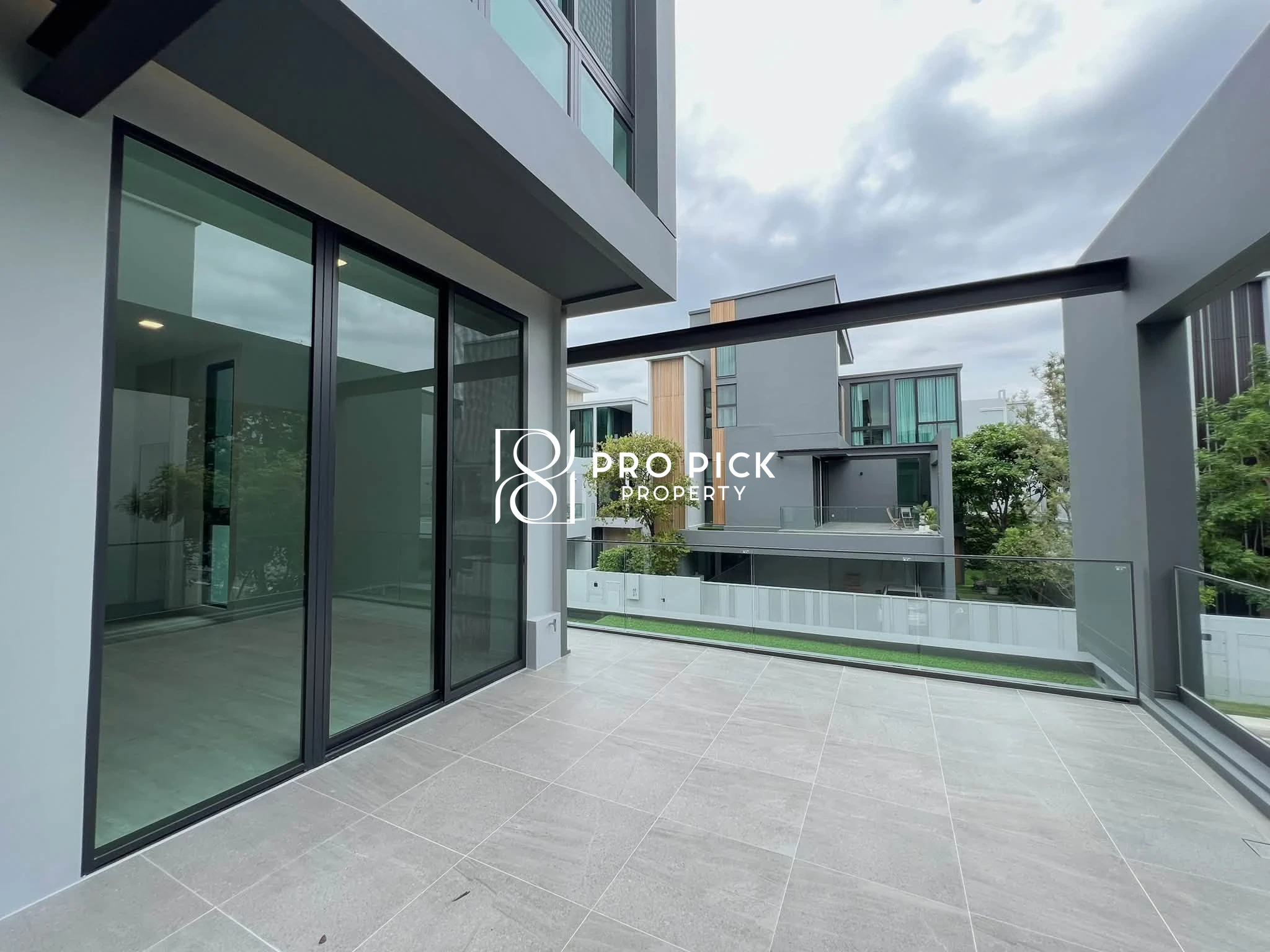 For Rent Detached House VIVE Krungthep Kreetha Saphan Sung Bangkok PP-00715 photo 2
