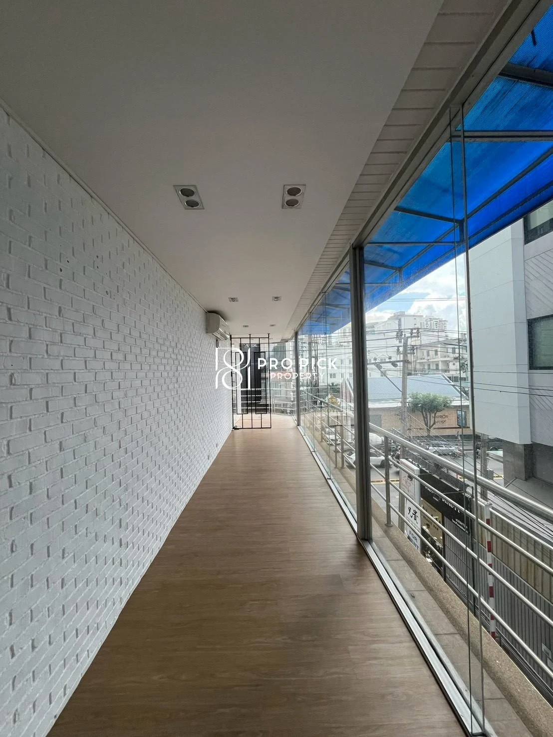 For Rent Retail Space 15 sq.m. BTS Thong Lo Sukhumvit Watthana Bangkok PP-00728 more photos