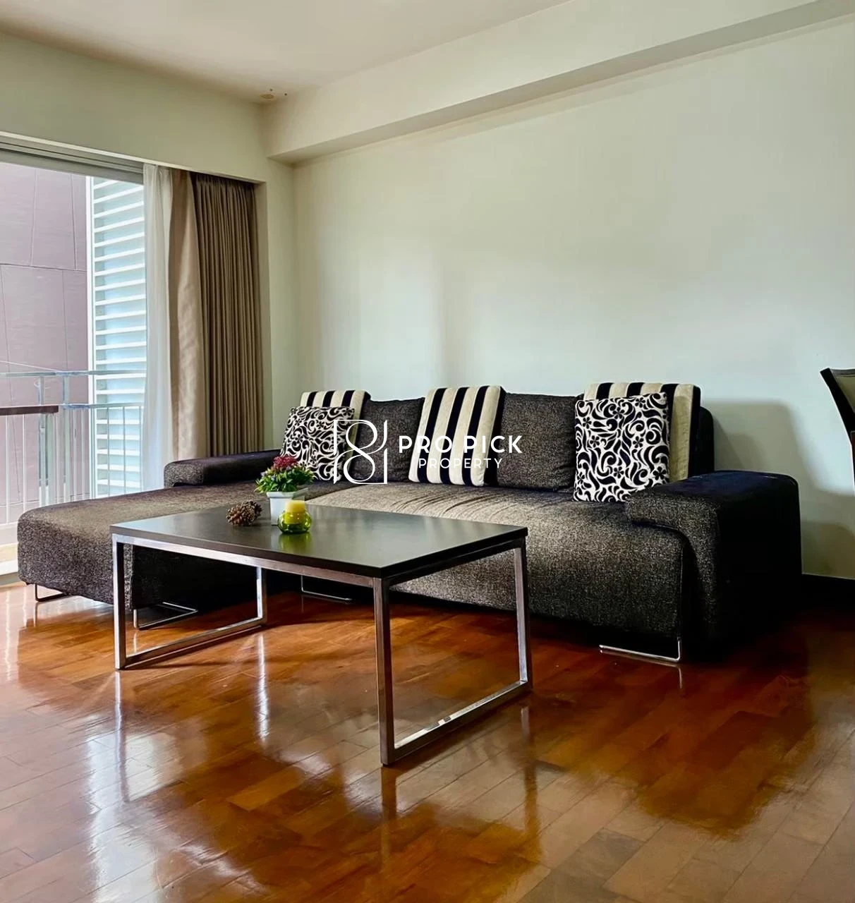 For Rent Condo Baan Sukhumvit 14 1 Bed 1 Bath BTS Asoke