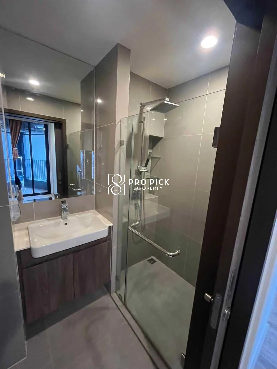 For Rent Condo Ideo Mobi Asok 1 Bed 1 Bath MRT Phetchaburi Phetchaburi Huai Khwang Bangkok  PP-00754 more photos