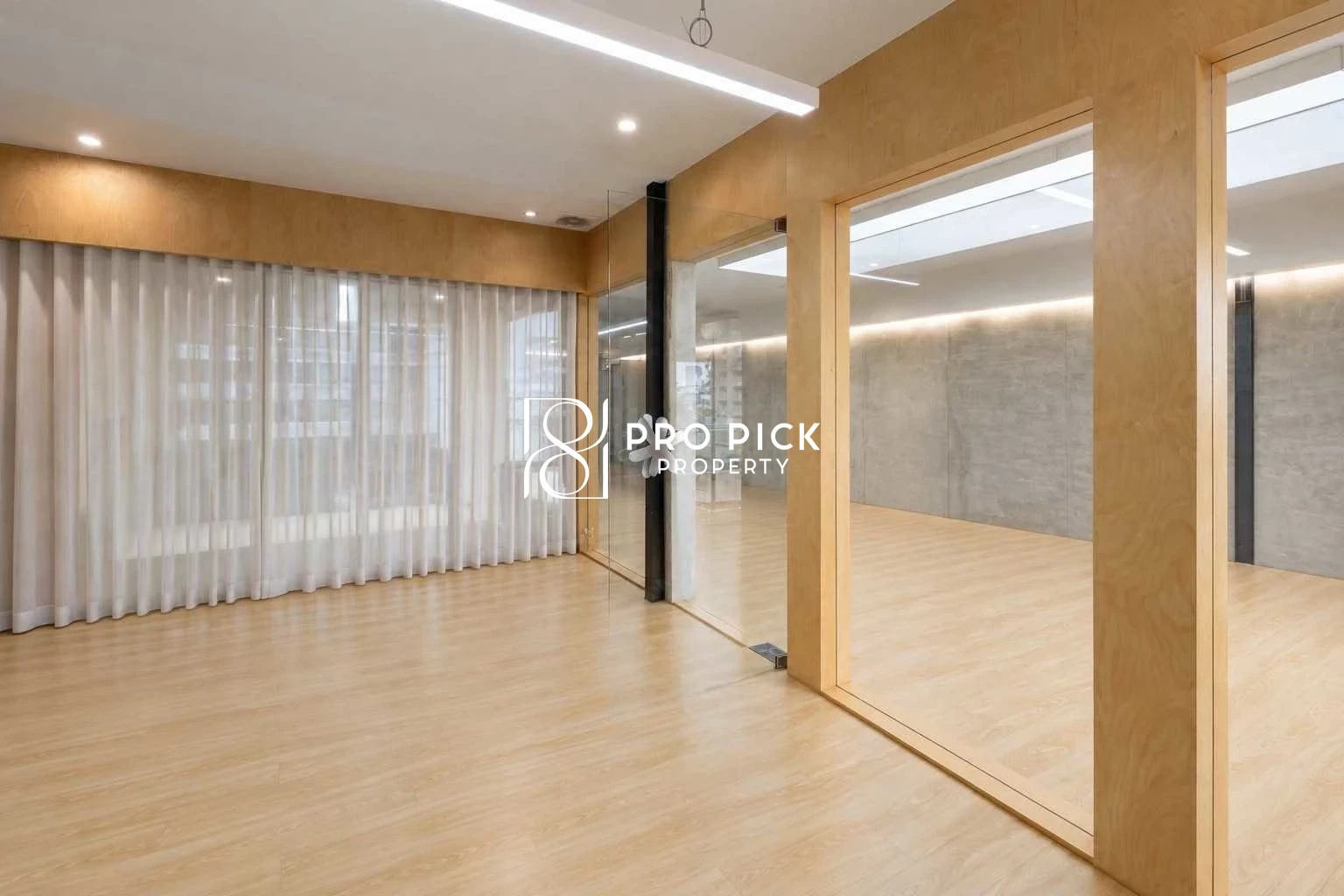 For Rent Office/Retail space 135 sq.m. BTS Phrom Phong Sukhumvit Watthana Bangkok PP-00756 photo 3