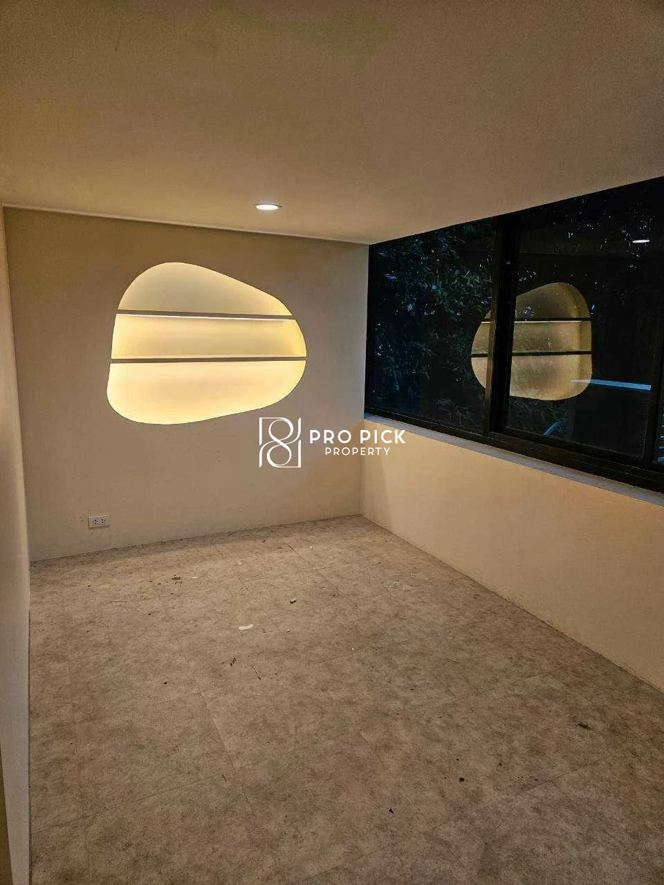 For Rent Retail Space 140 sq.m. BTS Ekkamai Sukhumvit Watthana Bangkok PP-00758 photo 4