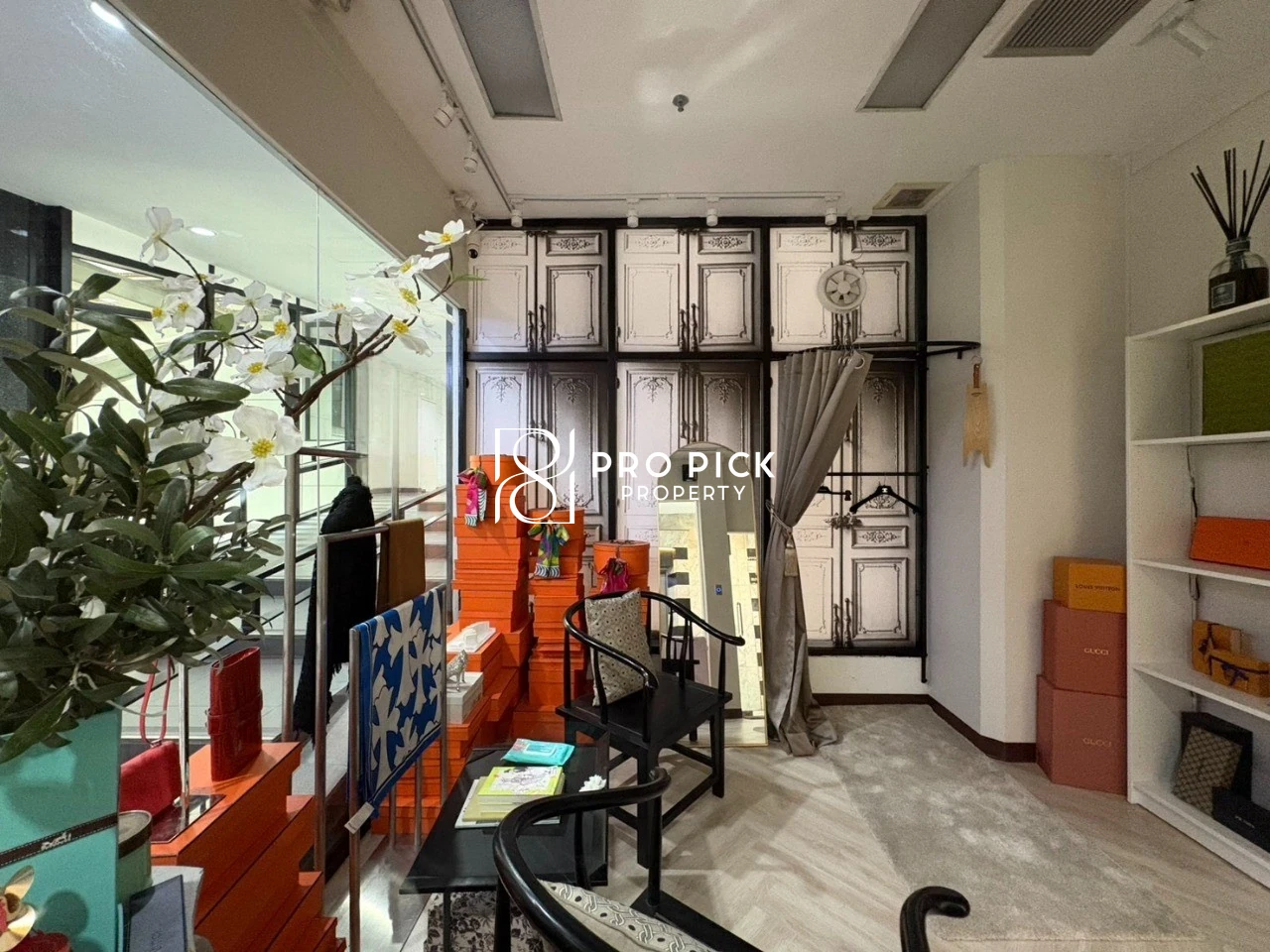 For Rent Retail Space 12 sq.m. BTS Chidlom Sukhumvit Pathumwan Bangkok PP-00767 photo 2